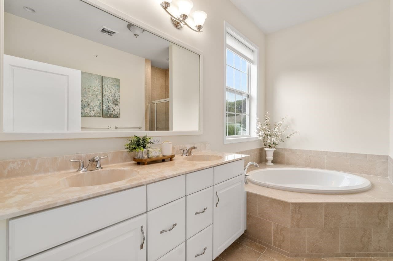 Condominium at 24 West  View Lane # 24, Stow MA 01775, Stow, photo 15 of 29