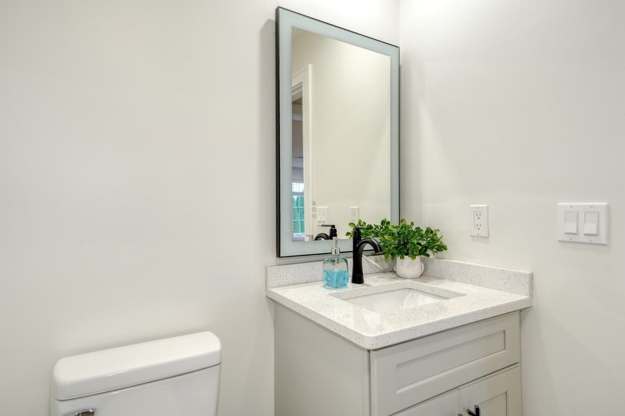 Condominium at 17 School # C, Hudson MA 01749, Hudson, photo 13 of 20