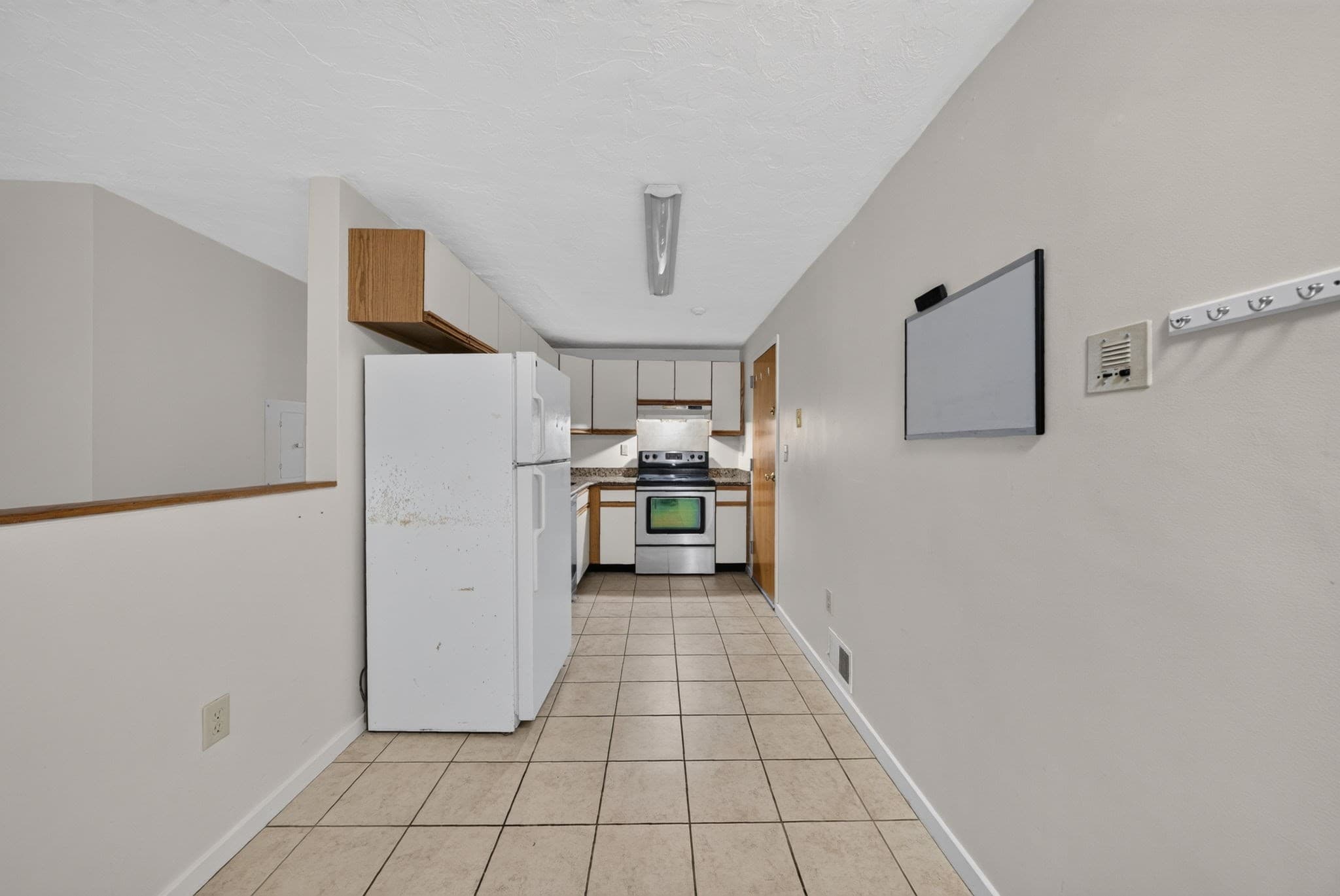 Condominium at 189 Littleton Rd # 15, Chelmsford MA 01824, Chelmsford, photo 10 of 35