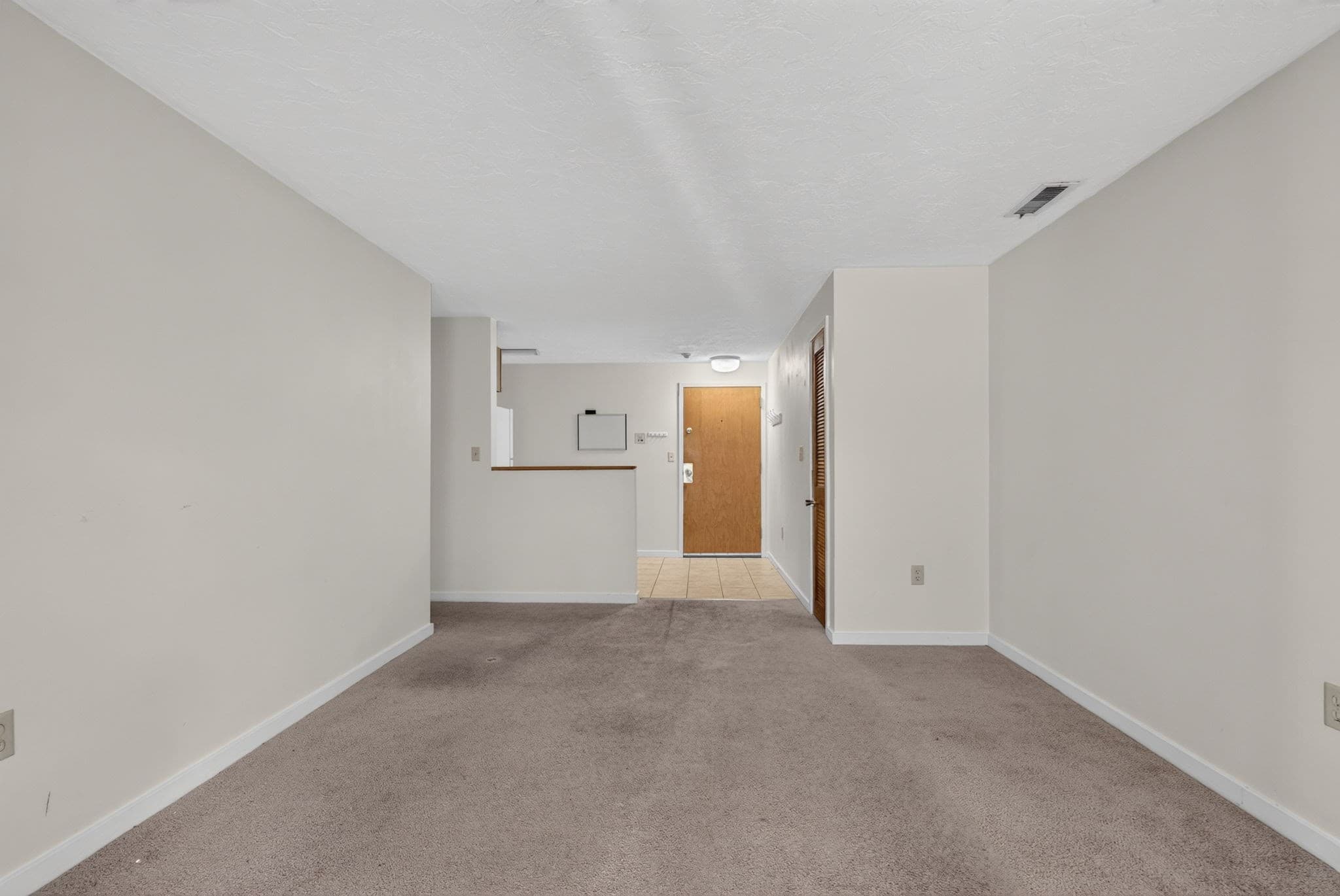 Condominium at 189 Littleton Rd # 15, Chelmsford MA 01824, Chelmsford, photo 19 of 35