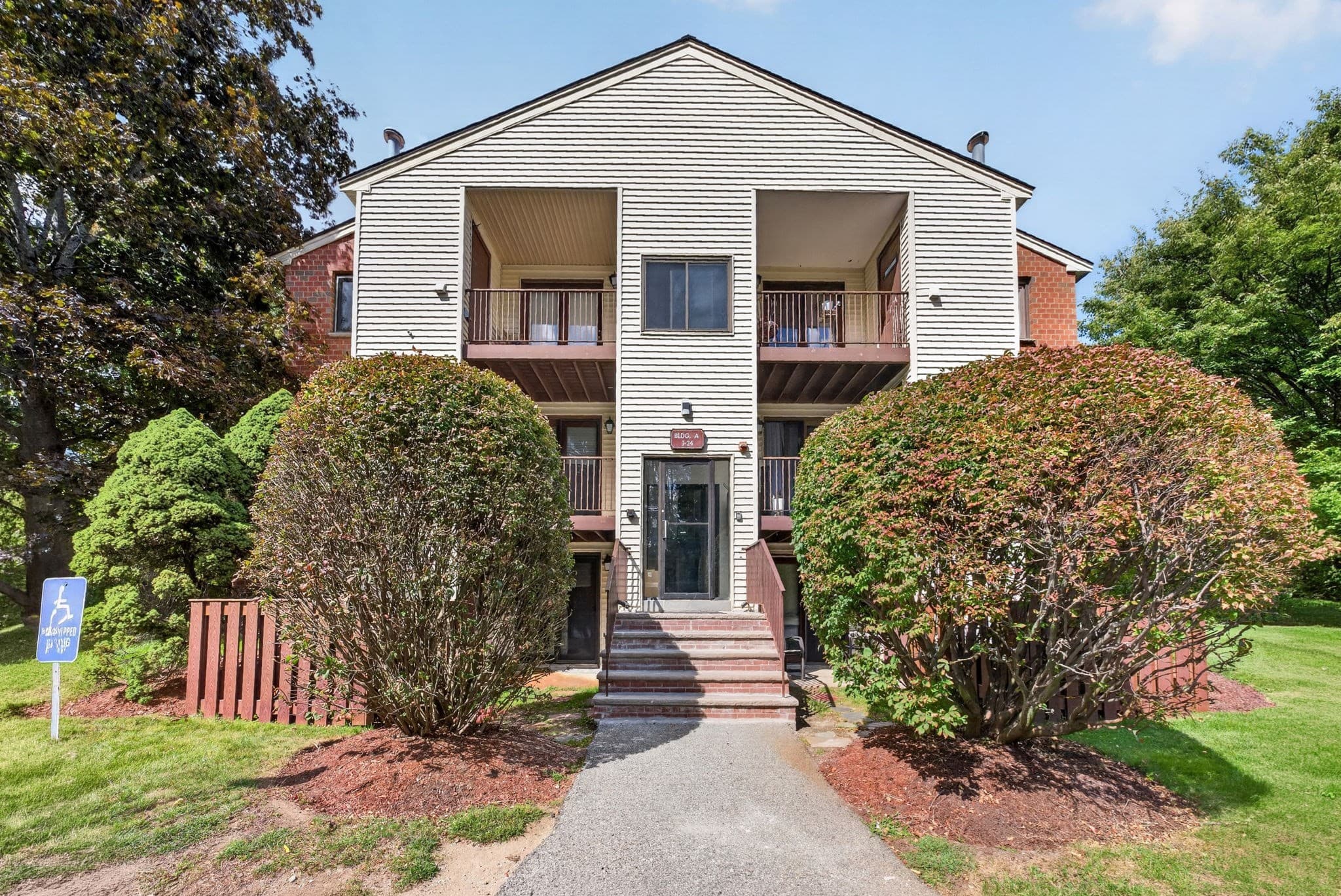 Condominium at 189 Littleton Rd # 15, Chelmsford MA 01824, Chelmsford, photo 35 of 35