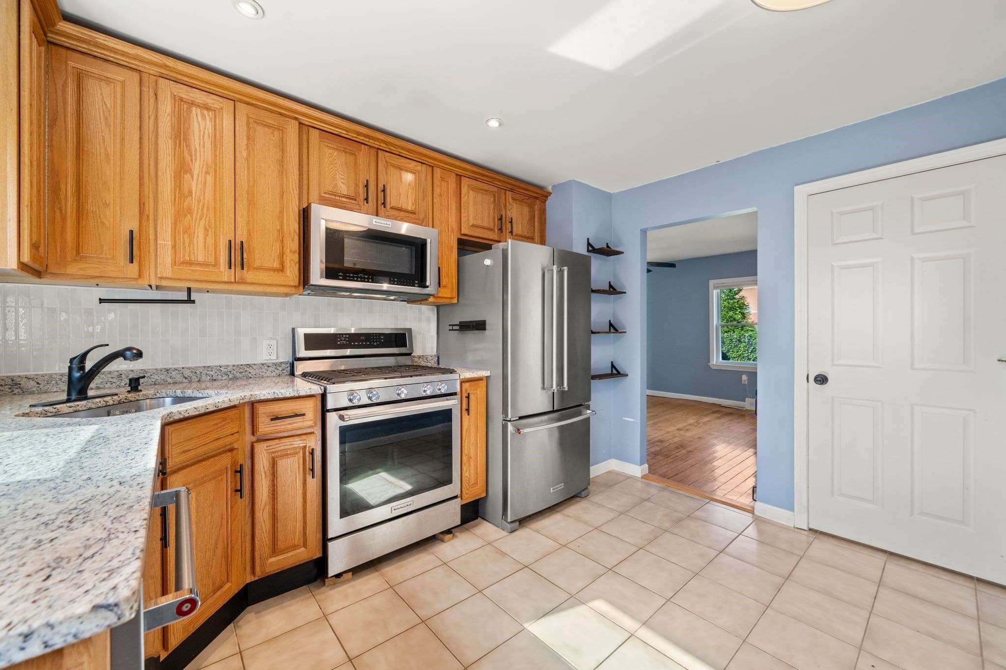 Condominium at 130 Clapp St # 130, Stoughton MA 02072, Stoughton, photo 3 of 29