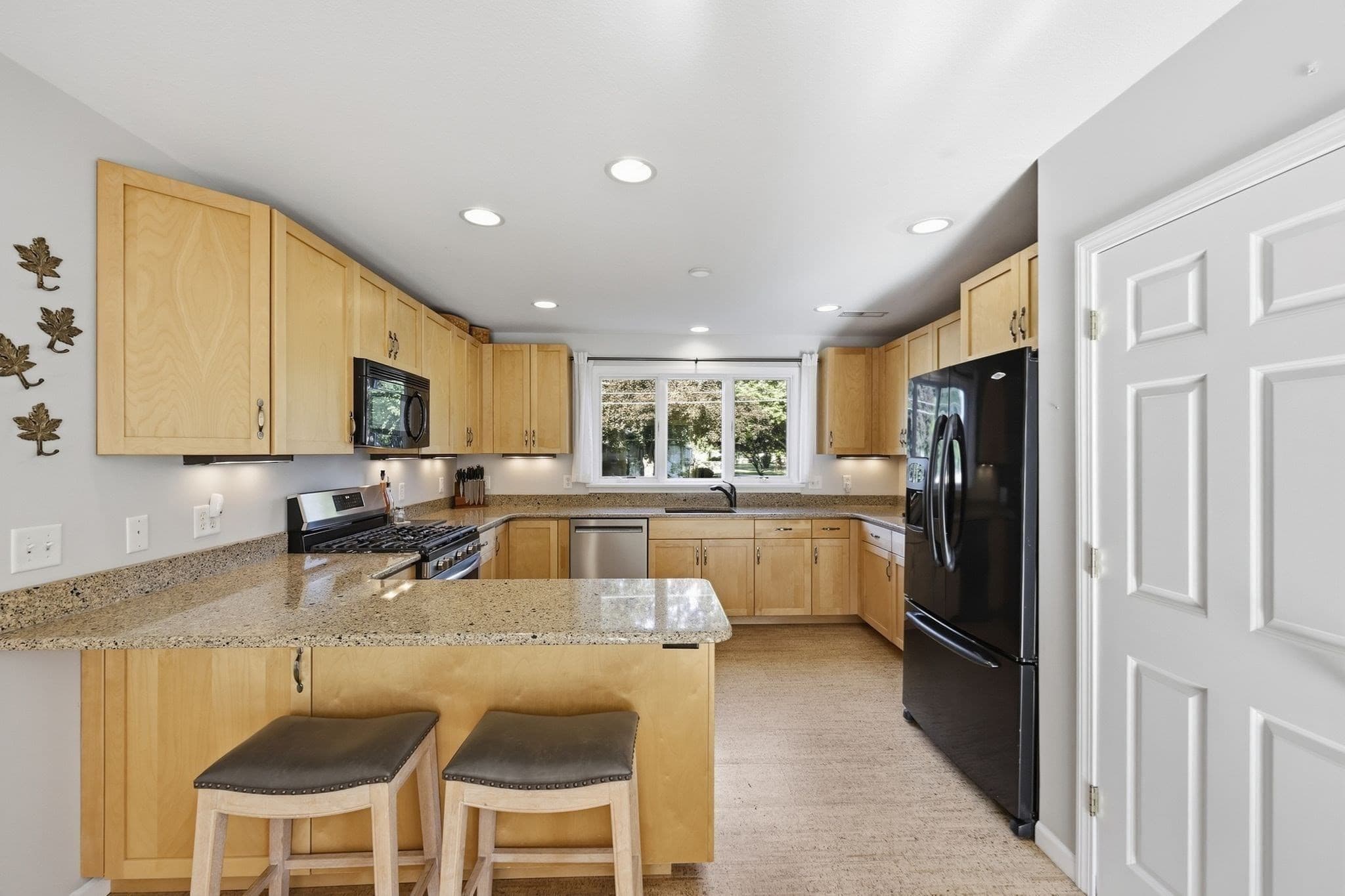 Single Family Residence at 63 Autumn St, Agawam MA 01001, Agawam, photo 16 of 42