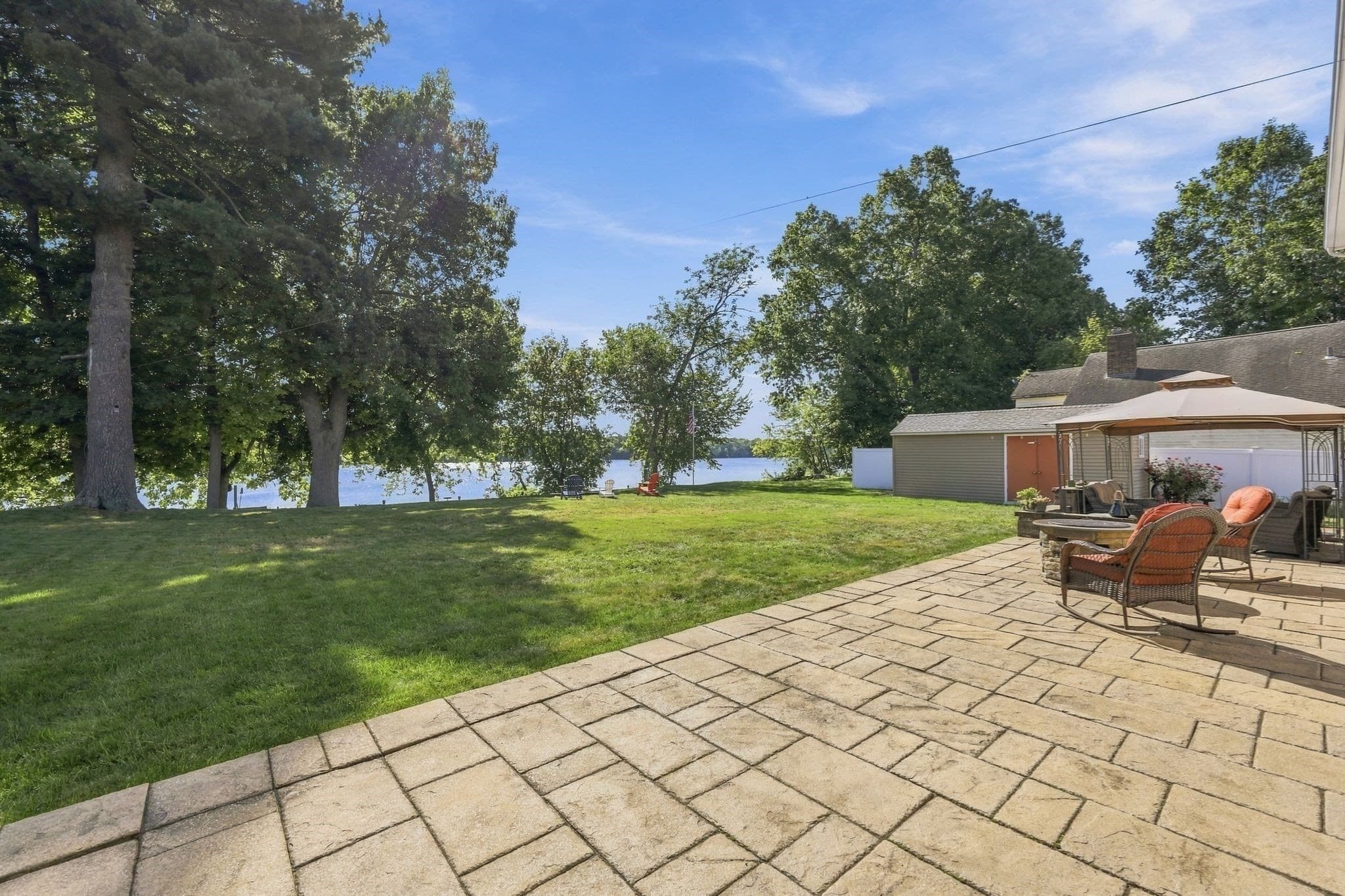 Single Family Residence at 63 Autumn St, Agawam MA 01001, Agawam, photo 5 of 42