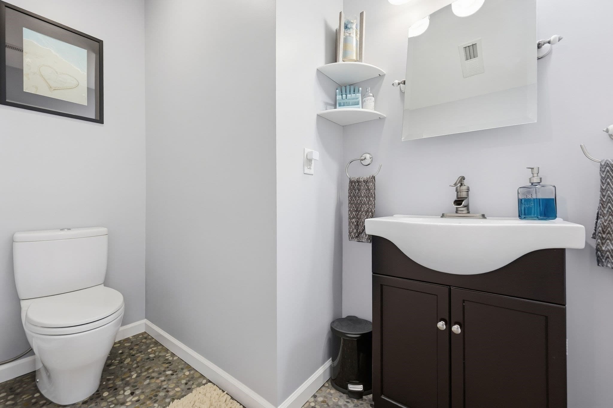 Single Family Residence at 63 Autumn St, Agawam MA 01001, Agawam, photo 9 of 42