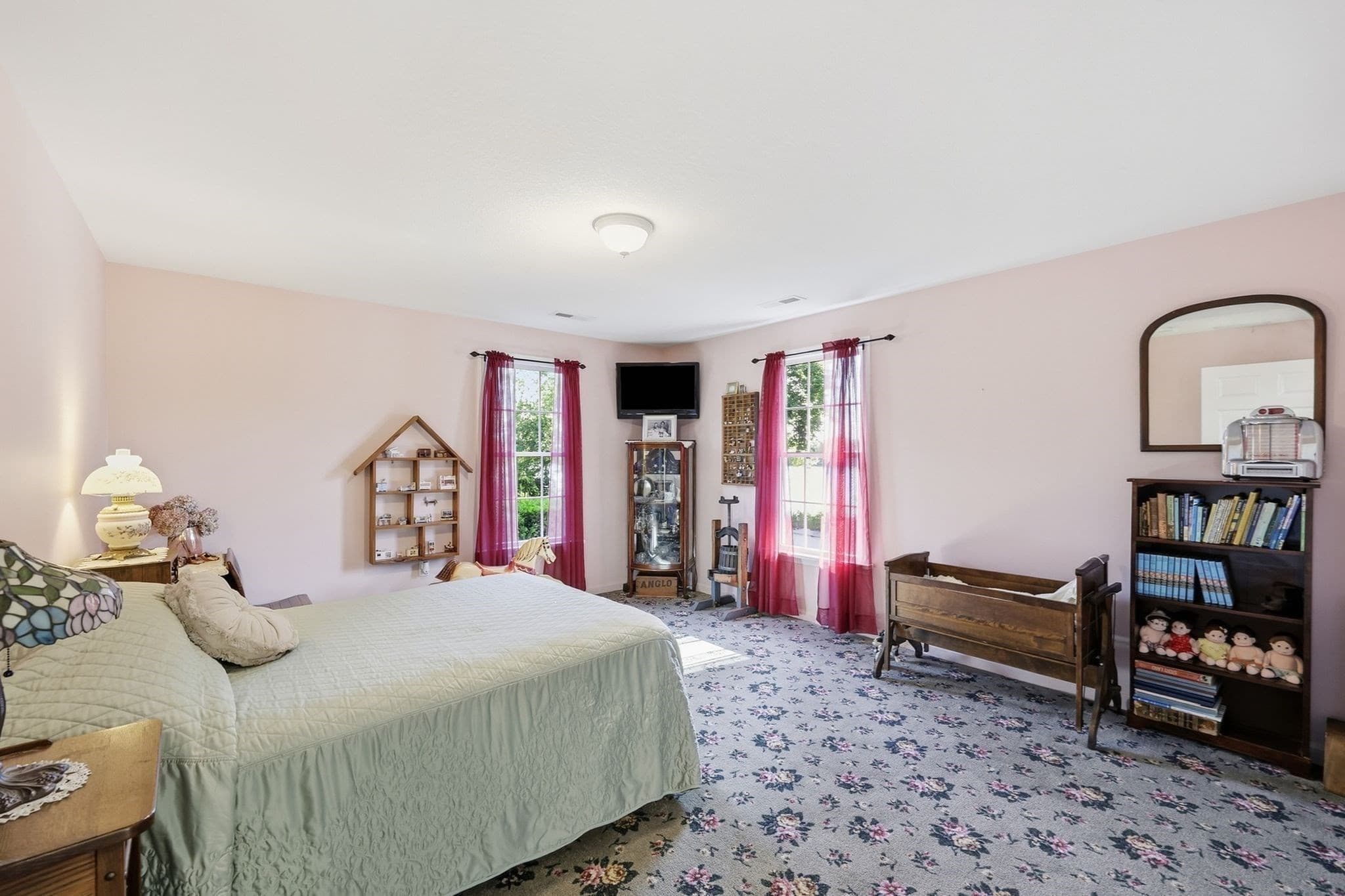 Single Family Residence at 63 Autumn St, Agawam MA 01001, Agawam, photo 33 of 42
