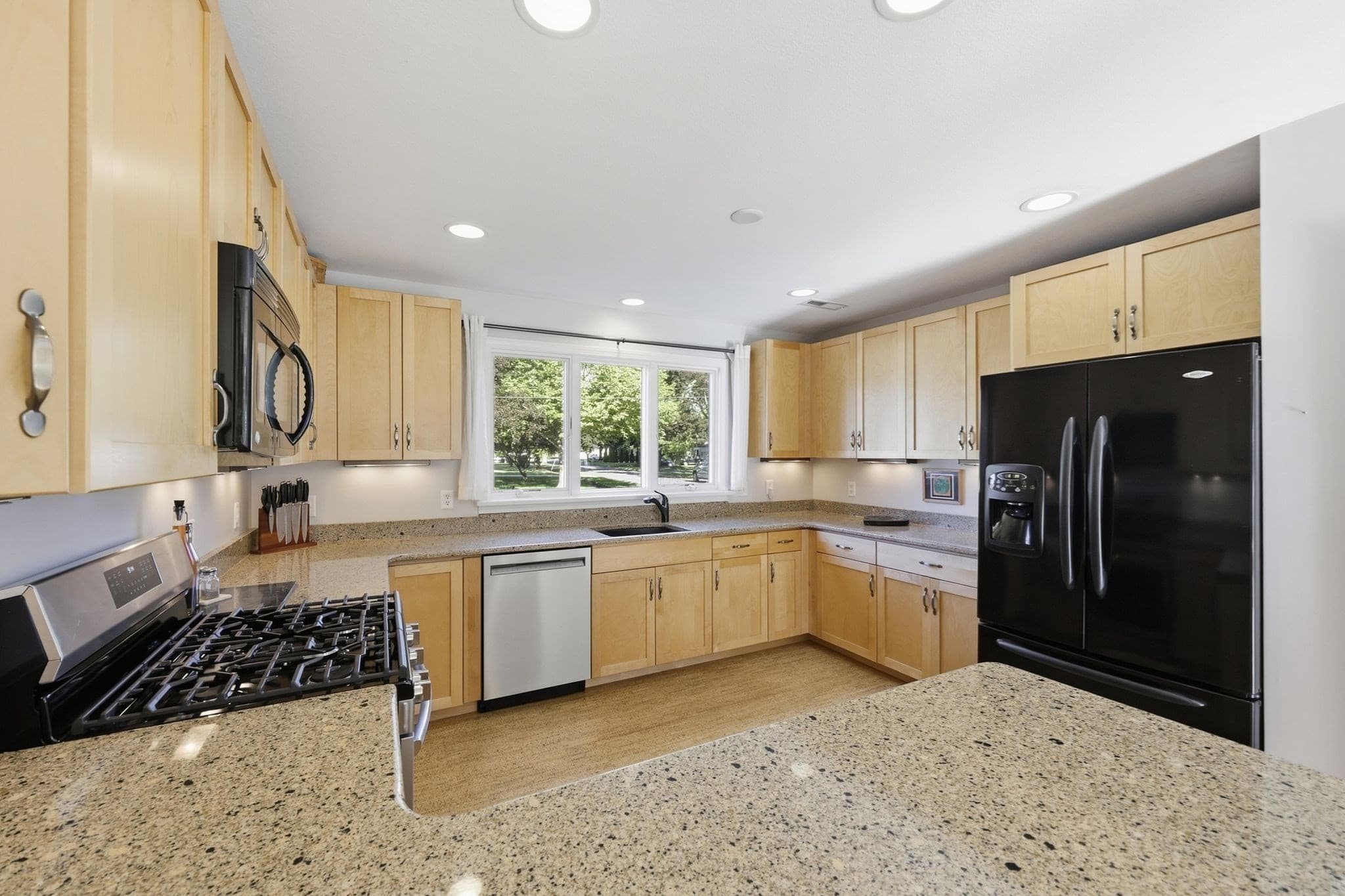 Single Family Residence at 63 Autumn St, Agawam MA 01001, Agawam, photo 15 of 42