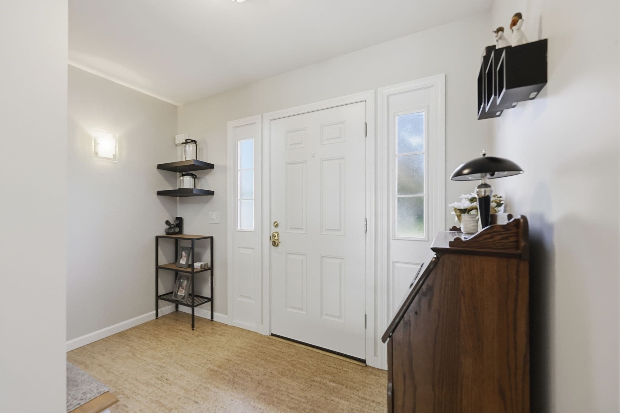 Single Family Residence at 63 Autumn St, Agawam MA 01001, Agawam, photo 8 of 42