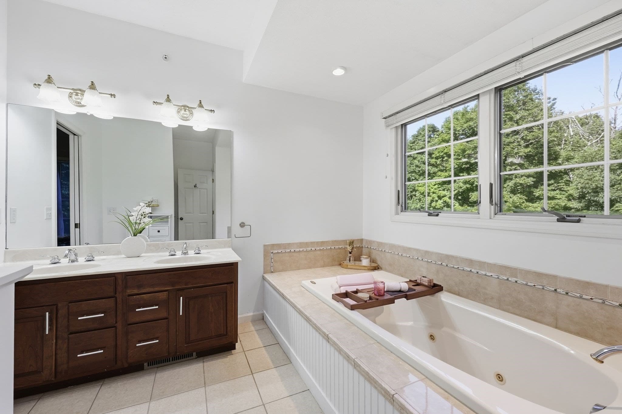 Single Family Residence at 2 Highview Circle, Wilbraham MA 01095, Wilbraham, photo 22 of 42