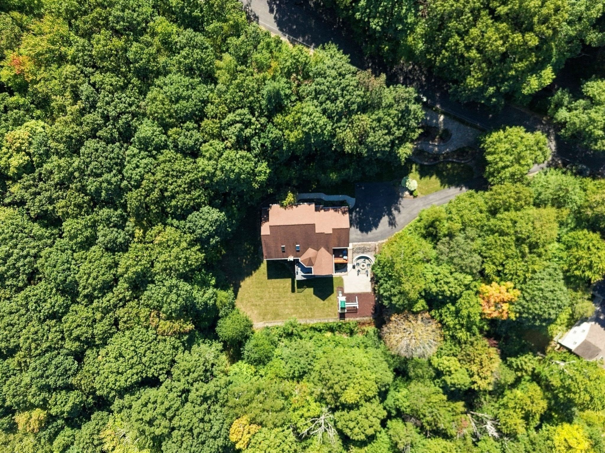 Single Family Residence at 2 Highview Circle, Wilbraham MA 01095, Wilbraham, photo 3 of 42