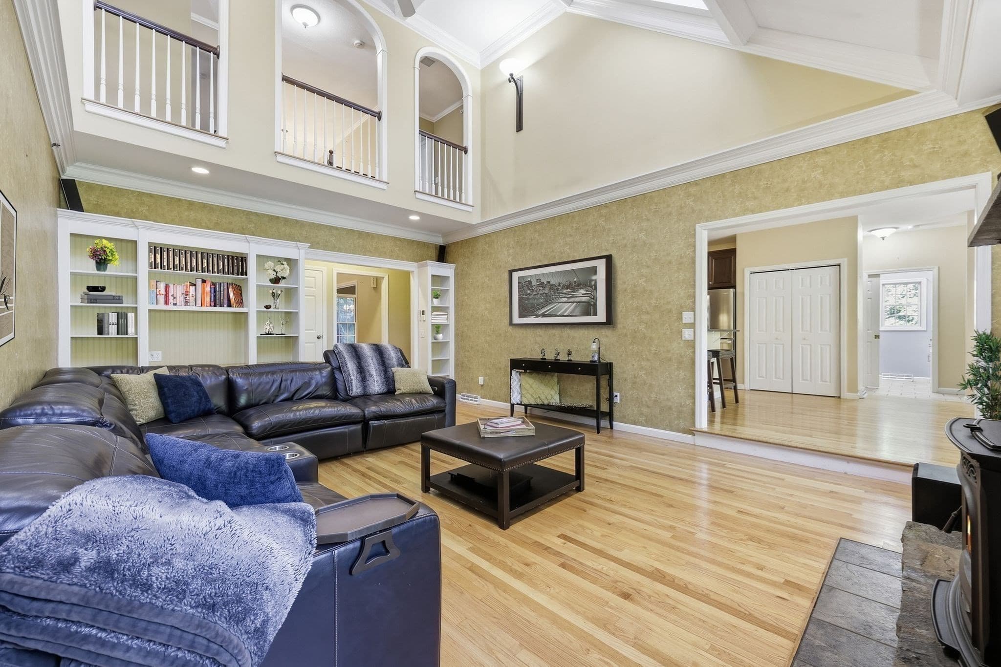 Single Family Residence at 2 Highview Circle, Wilbraham MA 01095, Wilbraham, photo 9 of 42