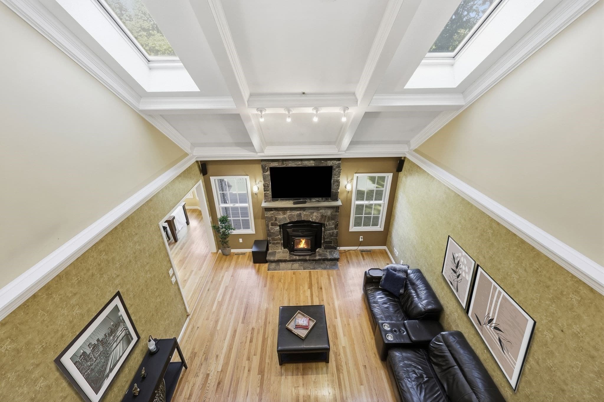 Single Family Residence at 2 Highview Circle, Wilbraham MA 01095, Wilbraham, photo 10 of 42