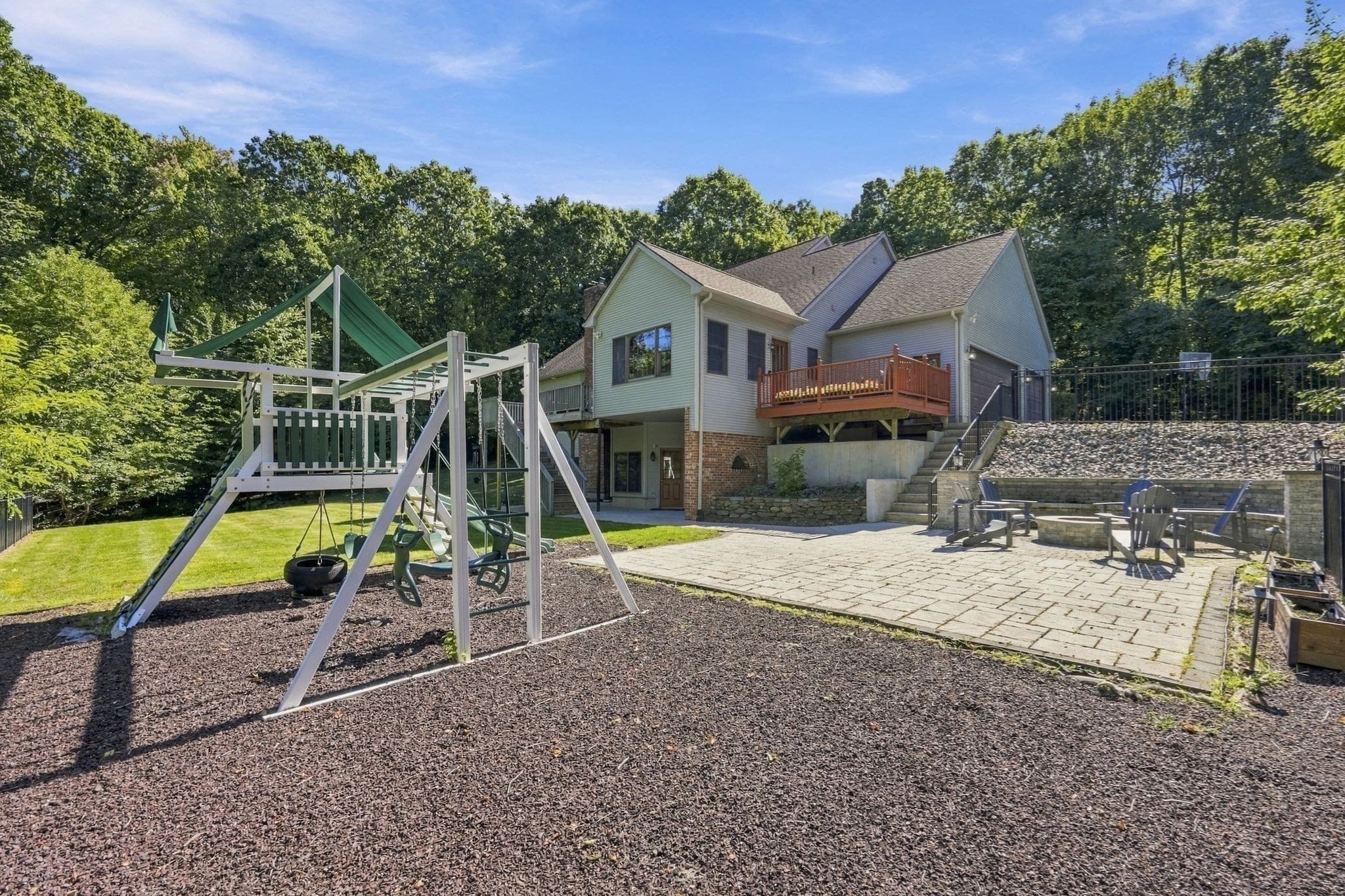 Single Family Residence at 2 Highview Circle, Wilbraham MA 01095, Wilbraham, photo 40 of 42