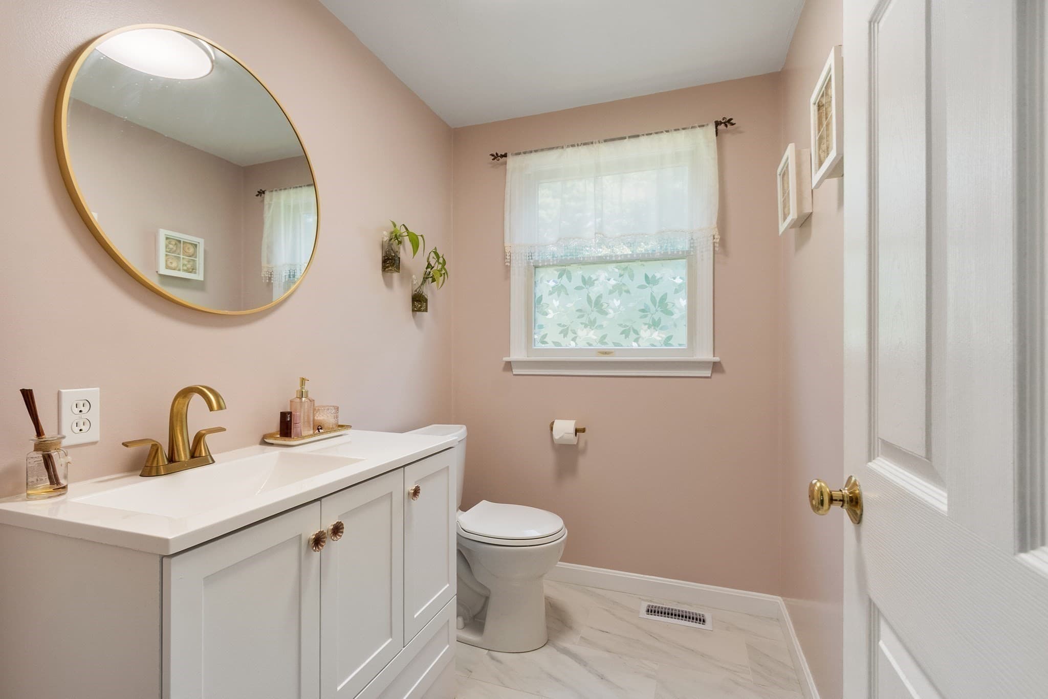 Single Family Residence at 1 Laurelwoods Dr, Townsend MA 01474, Townsend, photo 13 of 42