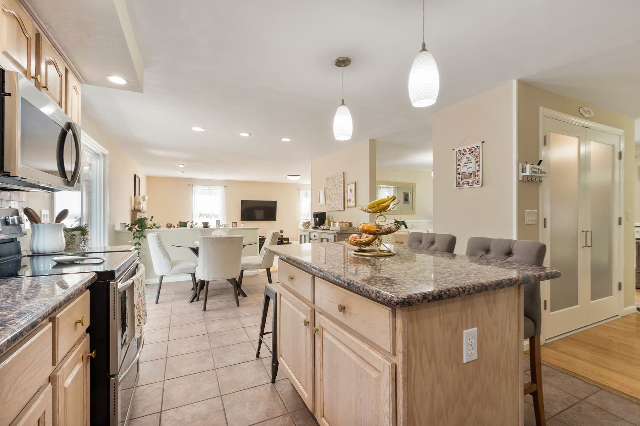 Single Family Residence at 1 Laurelwoods Dr, Townsend MA 01474, Townsend, photo 12 of 42