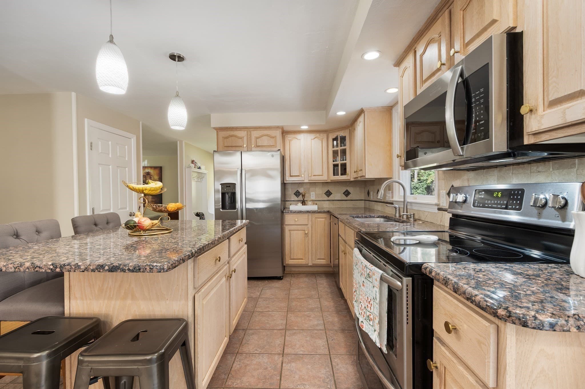 Single Family Residence at 1 Laurelwoods Dr, Townsend MA 01474, Townsend, photo 11 of 42