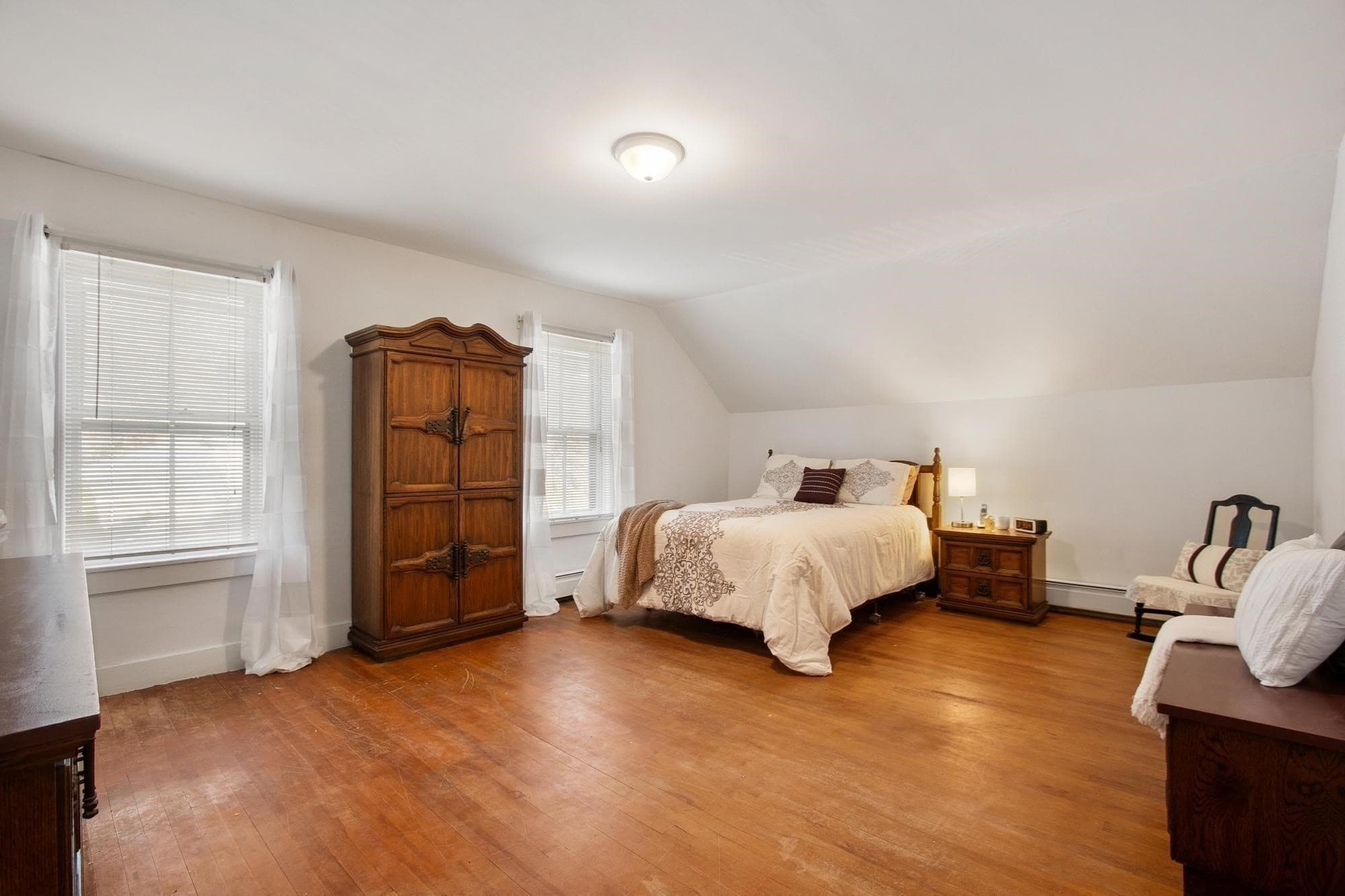 Single Family Residence at 41 Smith St, Fitchburg MA 01420, Fitchburg, photo 30 of 40