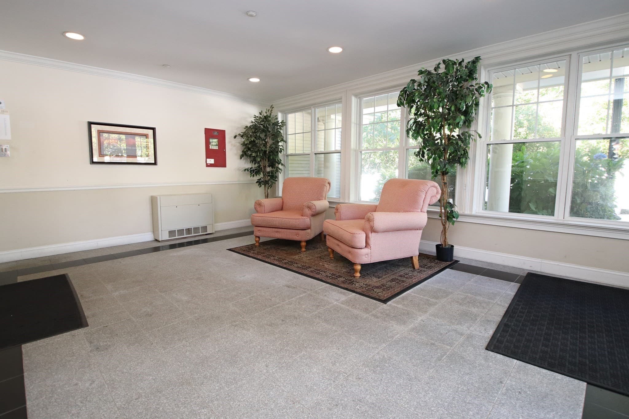 Condominium at 48 Denver Street # 303, Saugus MA 01906, Saugus, photo 3 of 39
