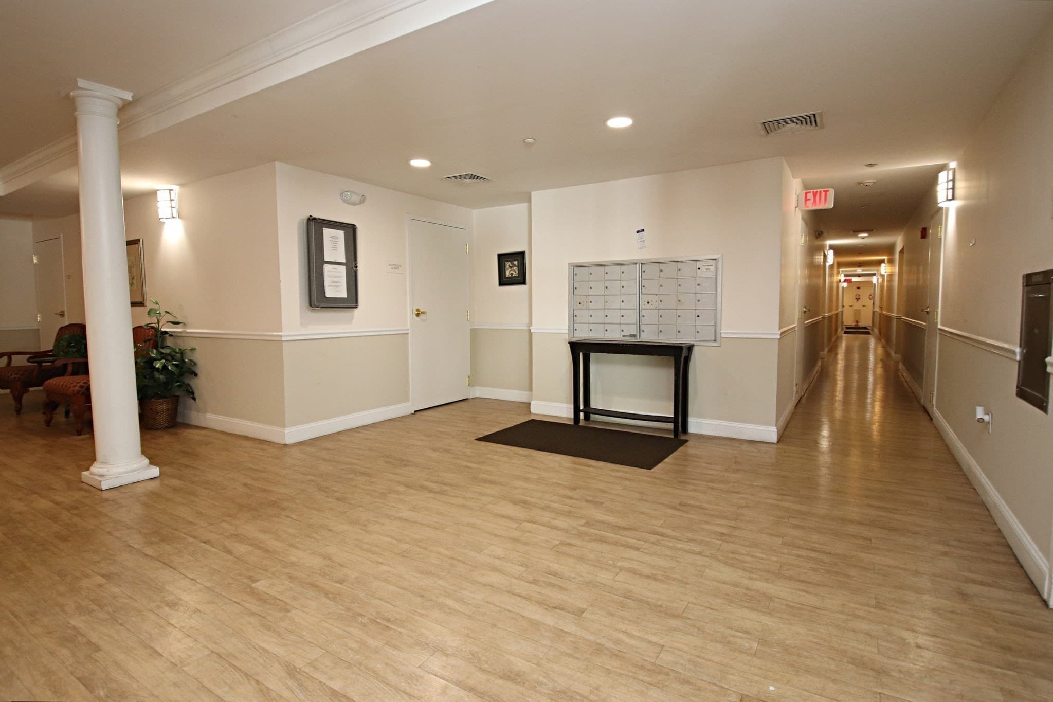 Condominium at 48 Denver Street # 303, Saugus MA 01906, Saugus, photo 5 of 39