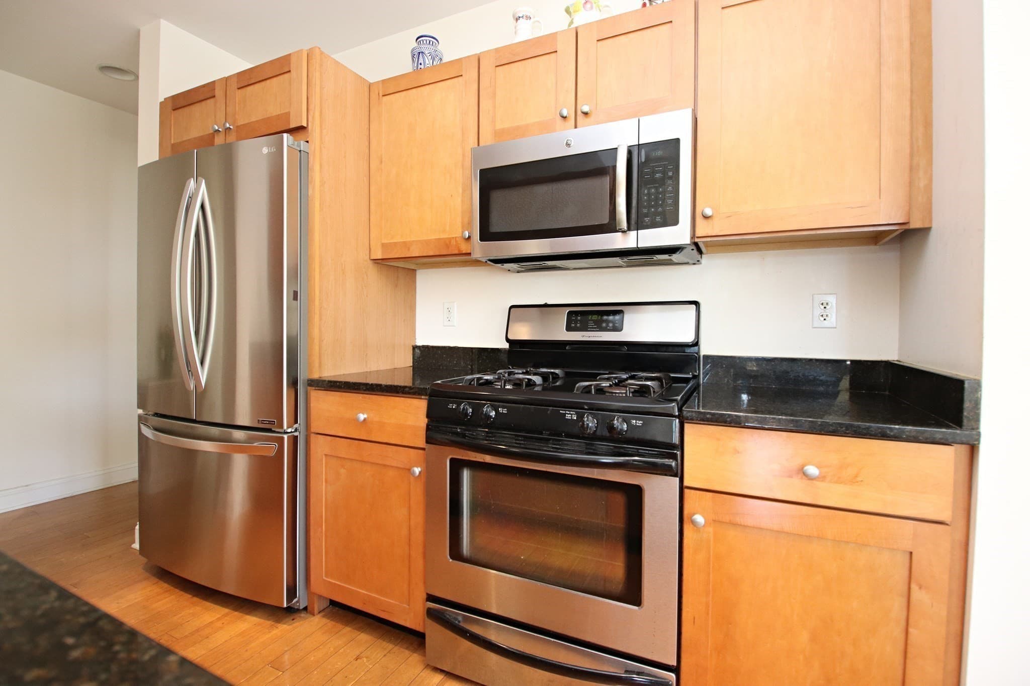 Condominium at 48 Denver Street # 303, Saugus MA 01906, Saugus, photo 11 of 39