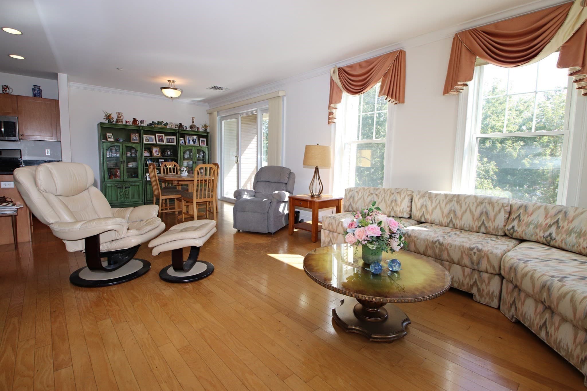 Condominium at 48 Denver Street # 303, Saugus MA 01906, Saugus, photo 19 of 39