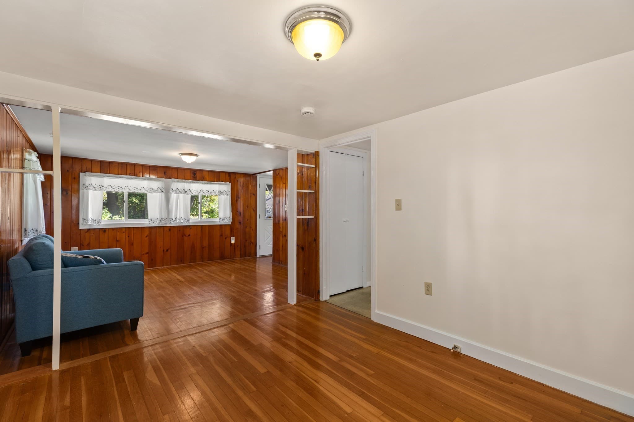 Single Family Residence at 316 Emery St, Dracut MA 01826, Dracut, photo 23 of 35