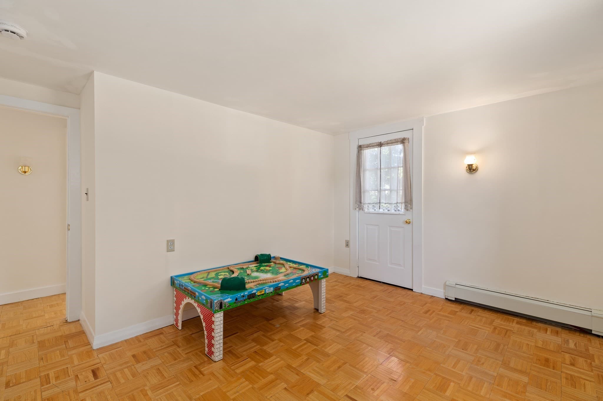 Single Family Residence at 316 Emery St, Dracut MA 01826, Dracut, photo 13 of 35