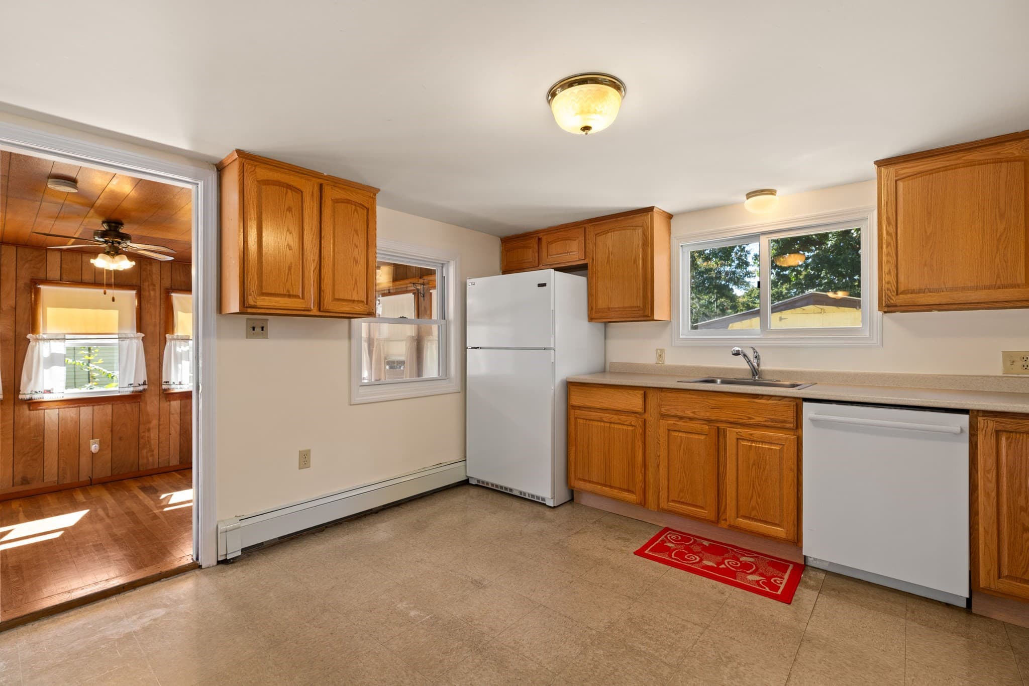 Single Family Residence at 316 Emery St, Dracut MA 01826, Dracut, photo 5 of 35
