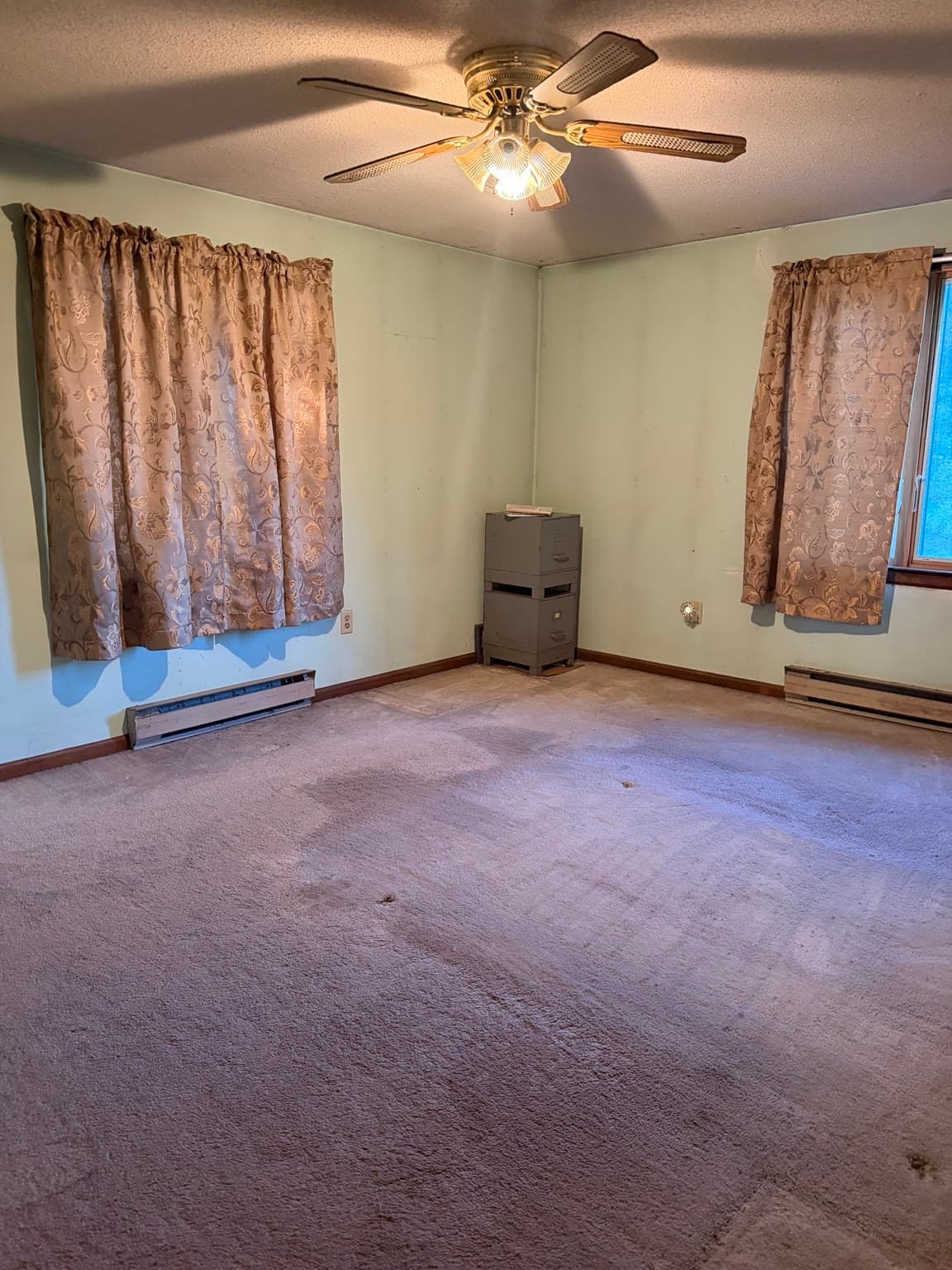 Single Family Residence at 1 Webster Rd, Ware MA 01082, Ware, photo 10 of 16