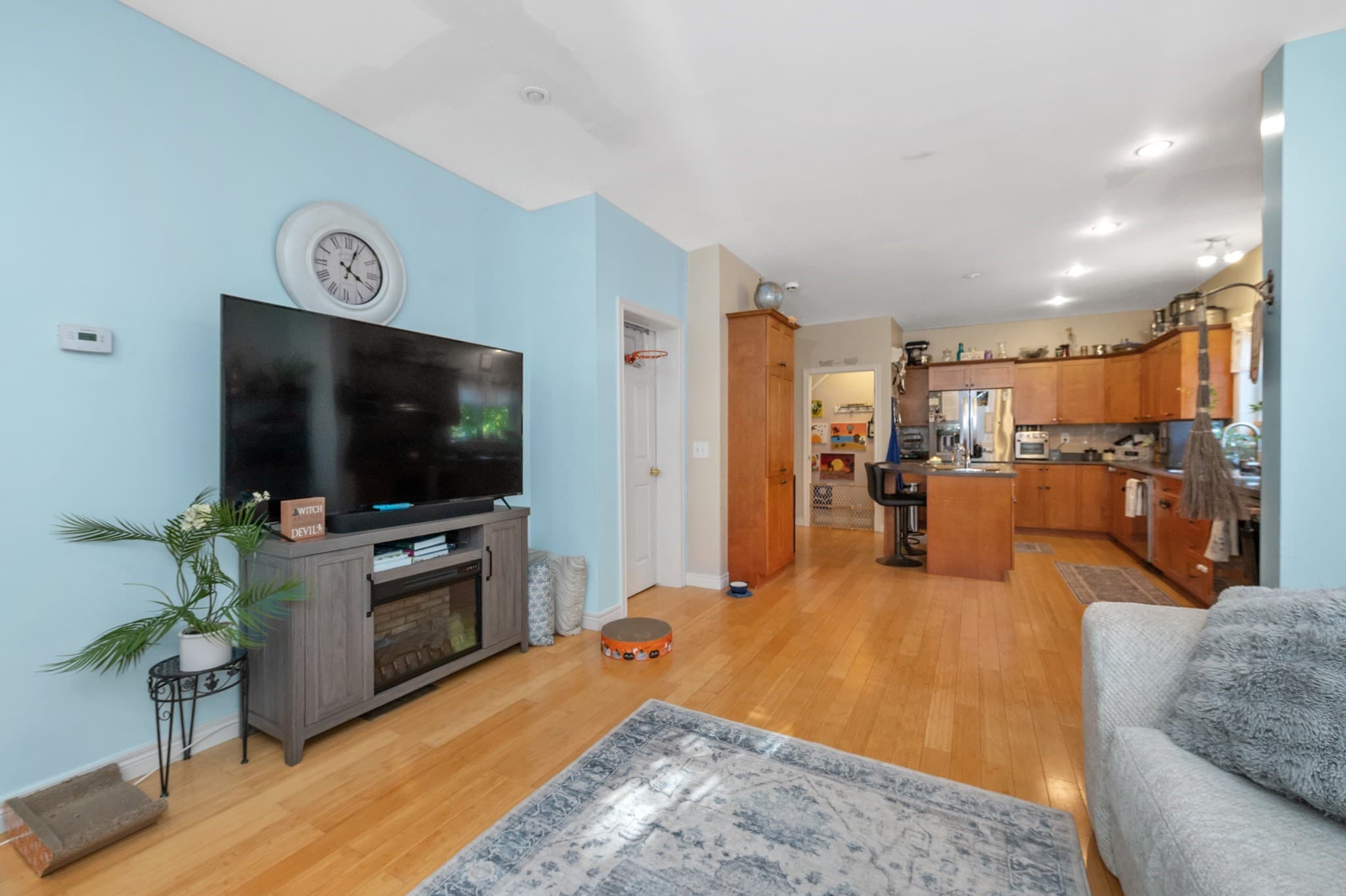 2 Family - 2 Units Side by Side at 5 Landing Rd, Essex MA 01929, Essex, photo 19 of 32
