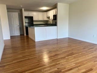 Condominium at 20 Abbey Rd # 306, Leominster MA 01453, Leominster, photo 3 of 16