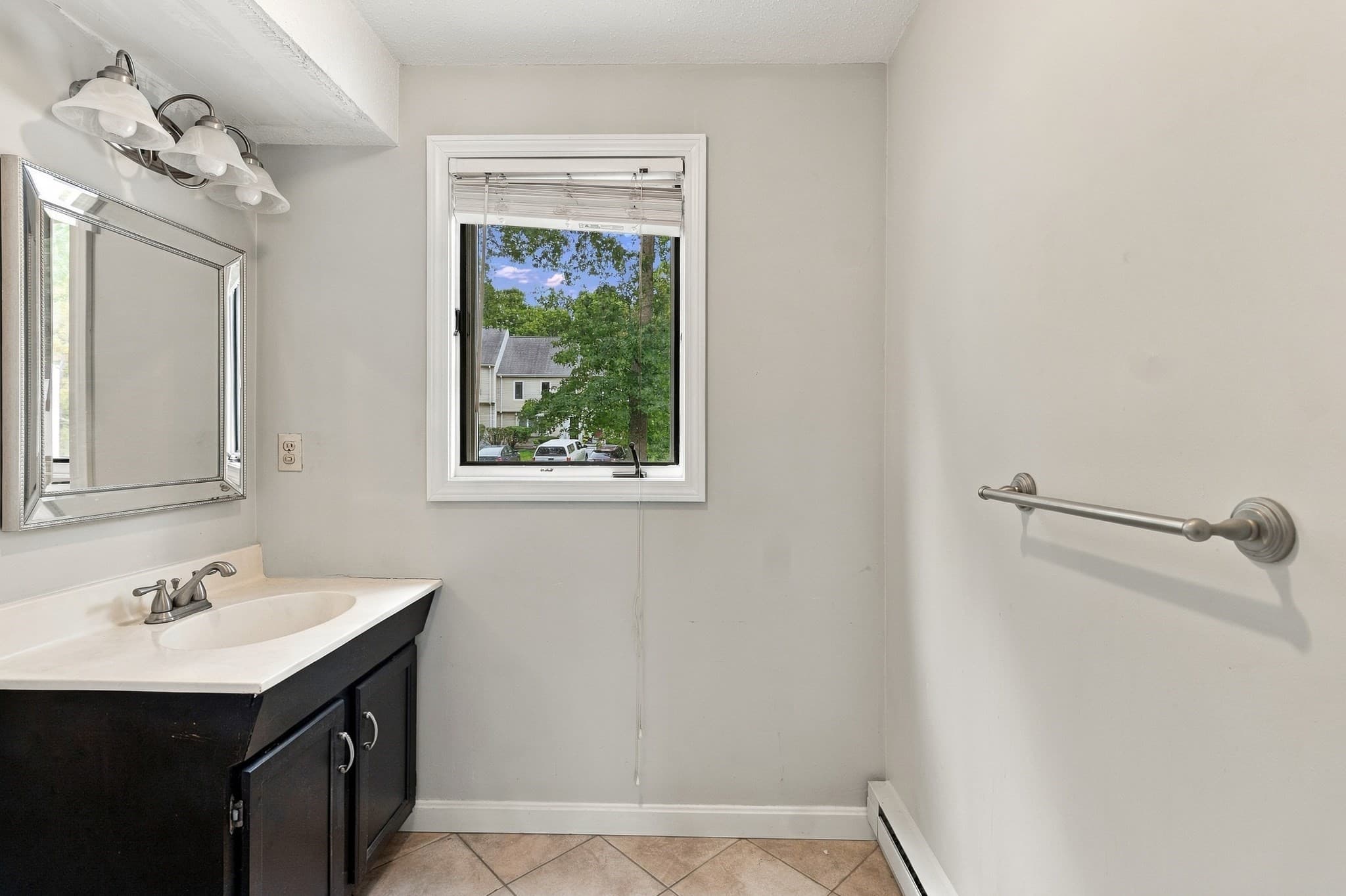 Condominium at 835 Mount Hope St # 22, North Attleboro MA 02760, North Attleboro, photo 13 of 27