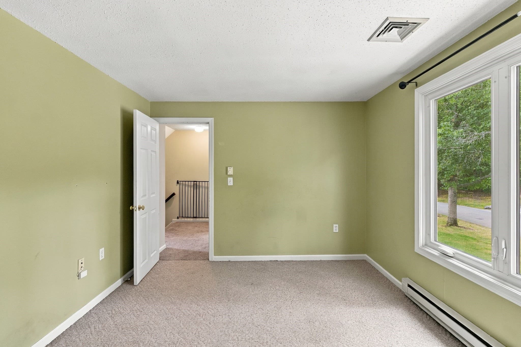 Condominium at 835 Mount Hope St # 22, North Attleboro MA 02760, North Attleboro, photo 16 of 27