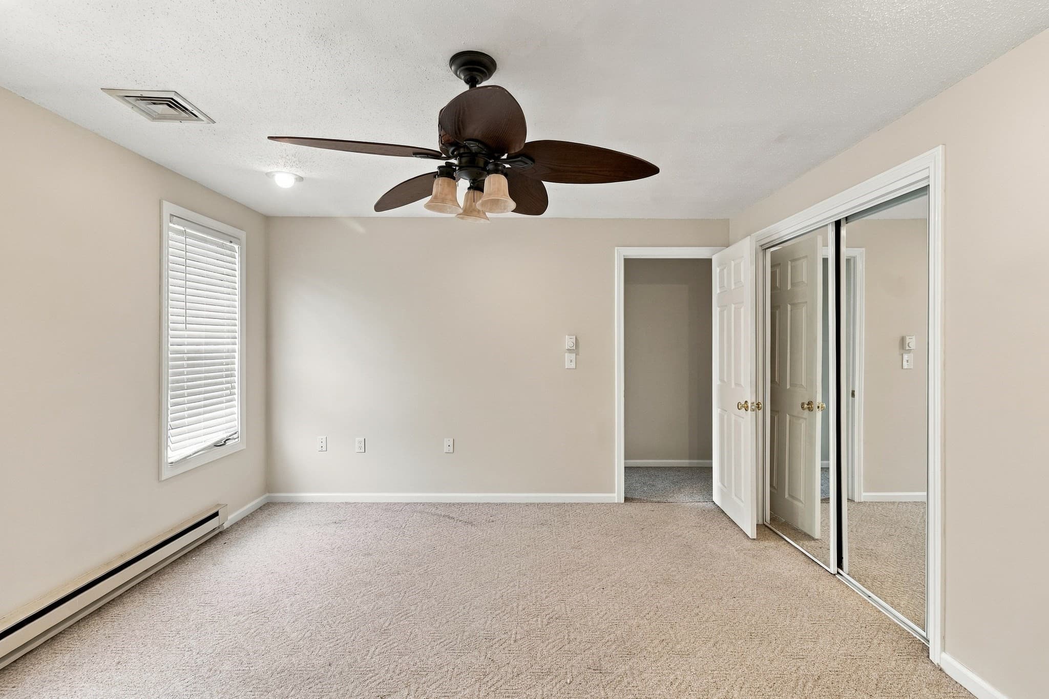 Condominium at 835 Mount Hope St # 22, North Attleboro MA 02760, North Attleboro, photo 20 of 27