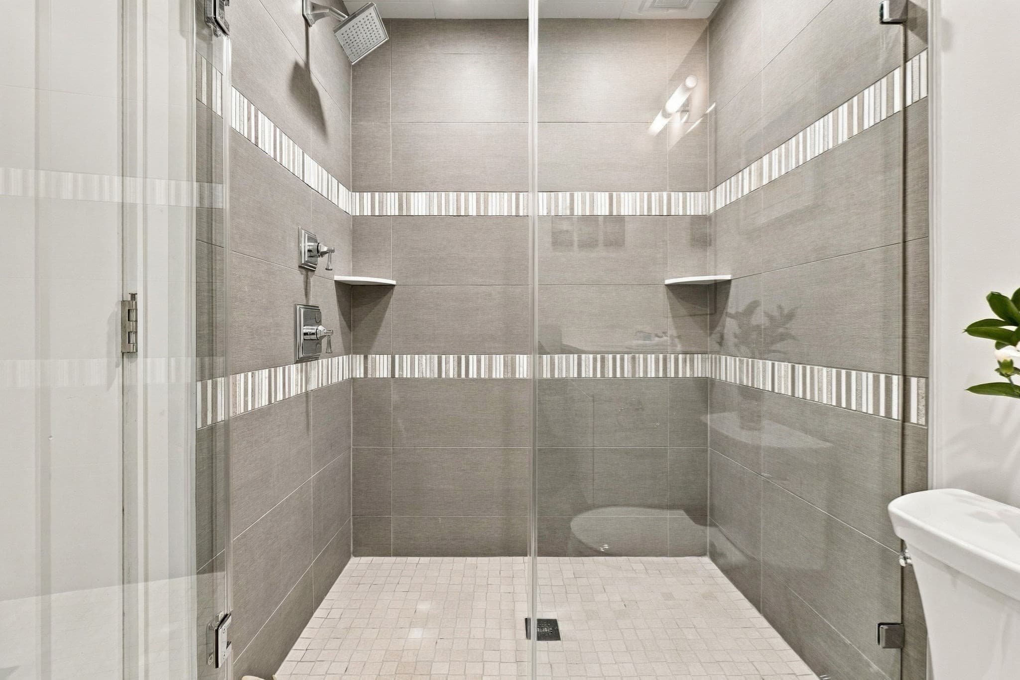 Condominium at 8 Baker Ct # 4, Boston MA 02125, Boston, photo 30 of 40