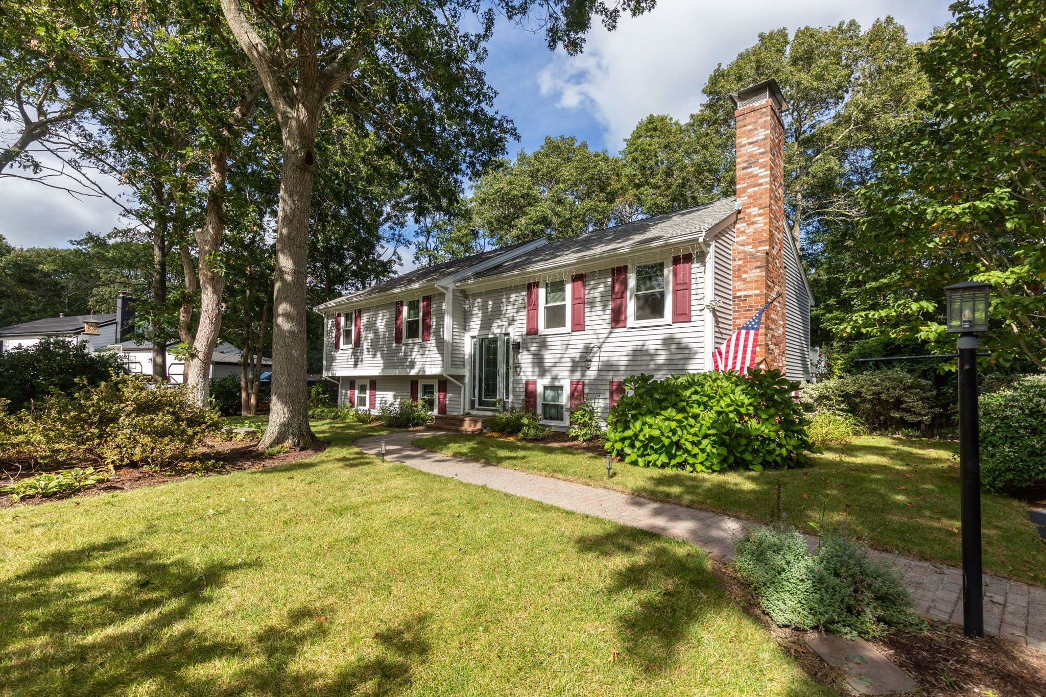 12 Pryer Drive, Bourne MA 02559