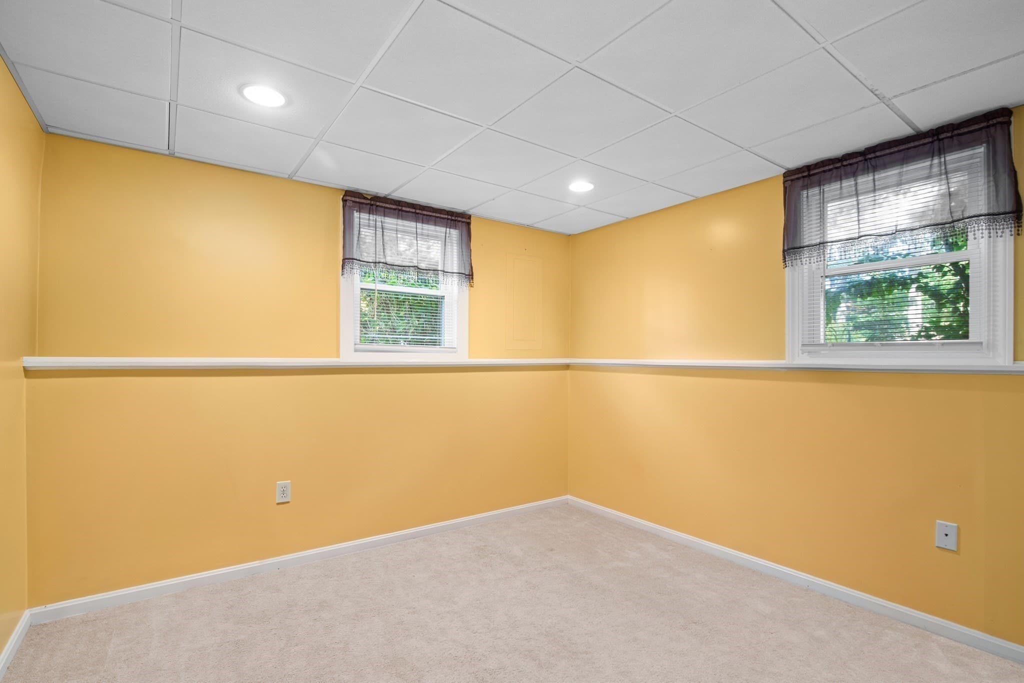 Single Family Residence at 12 Pryer Drive, Bourne MA 02559, Bourne, photo 24 of 38
