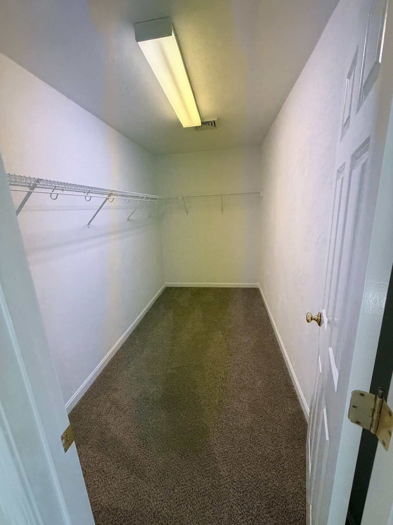 Condominium at 21 Zain Cir # 21, Milford MA 01757, Milford, photo 27 of 37