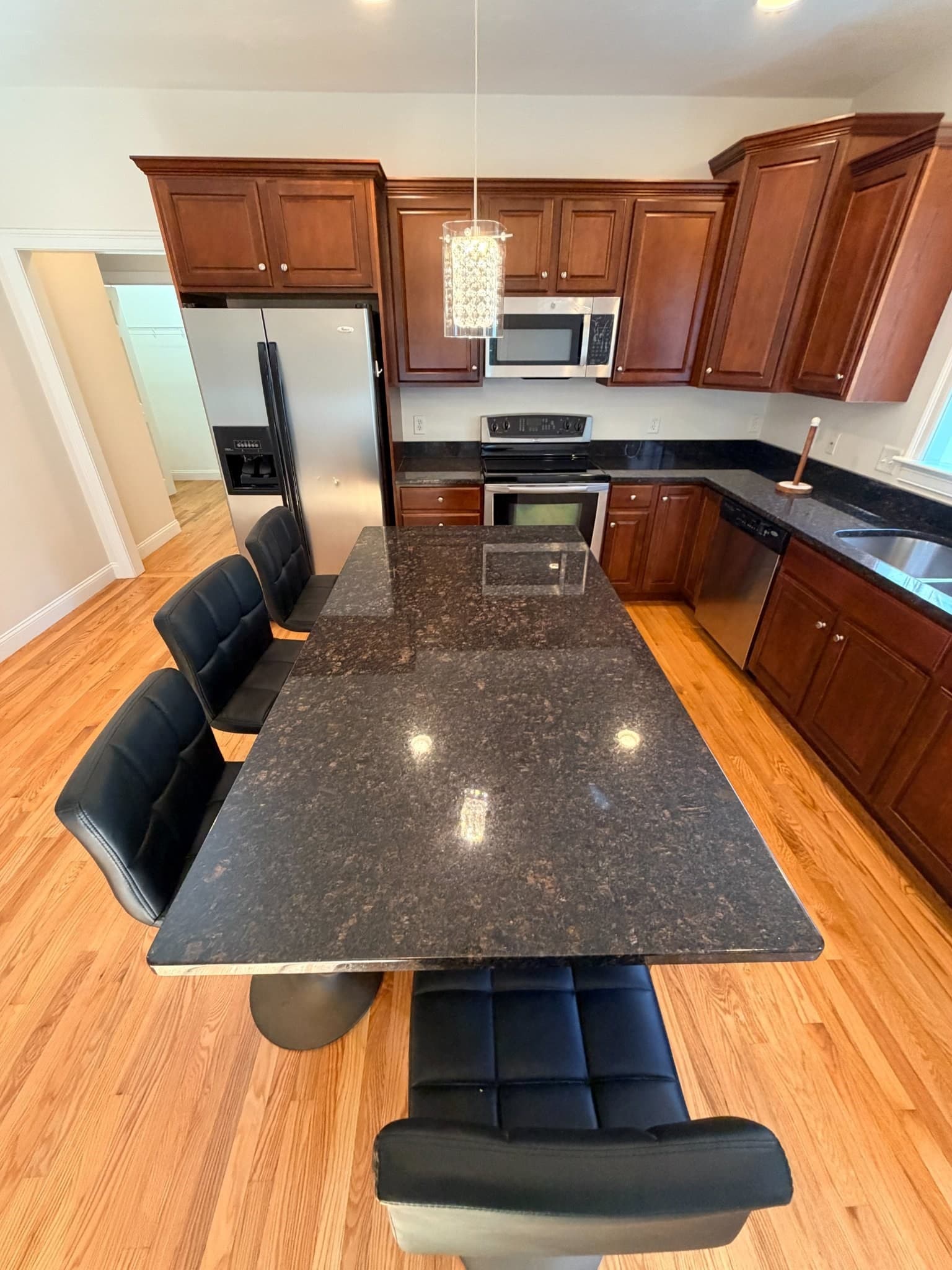 Condominium at 21 Zain Cir # 21, Milford MA 01757, Milford, photo 13 of 37