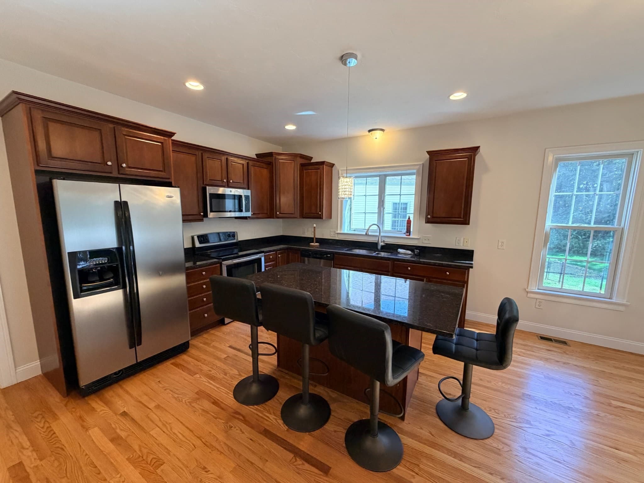 Condominium at 21 Zain Cir # 21, Milford MA 01757, Milford, photo 11 of 37
