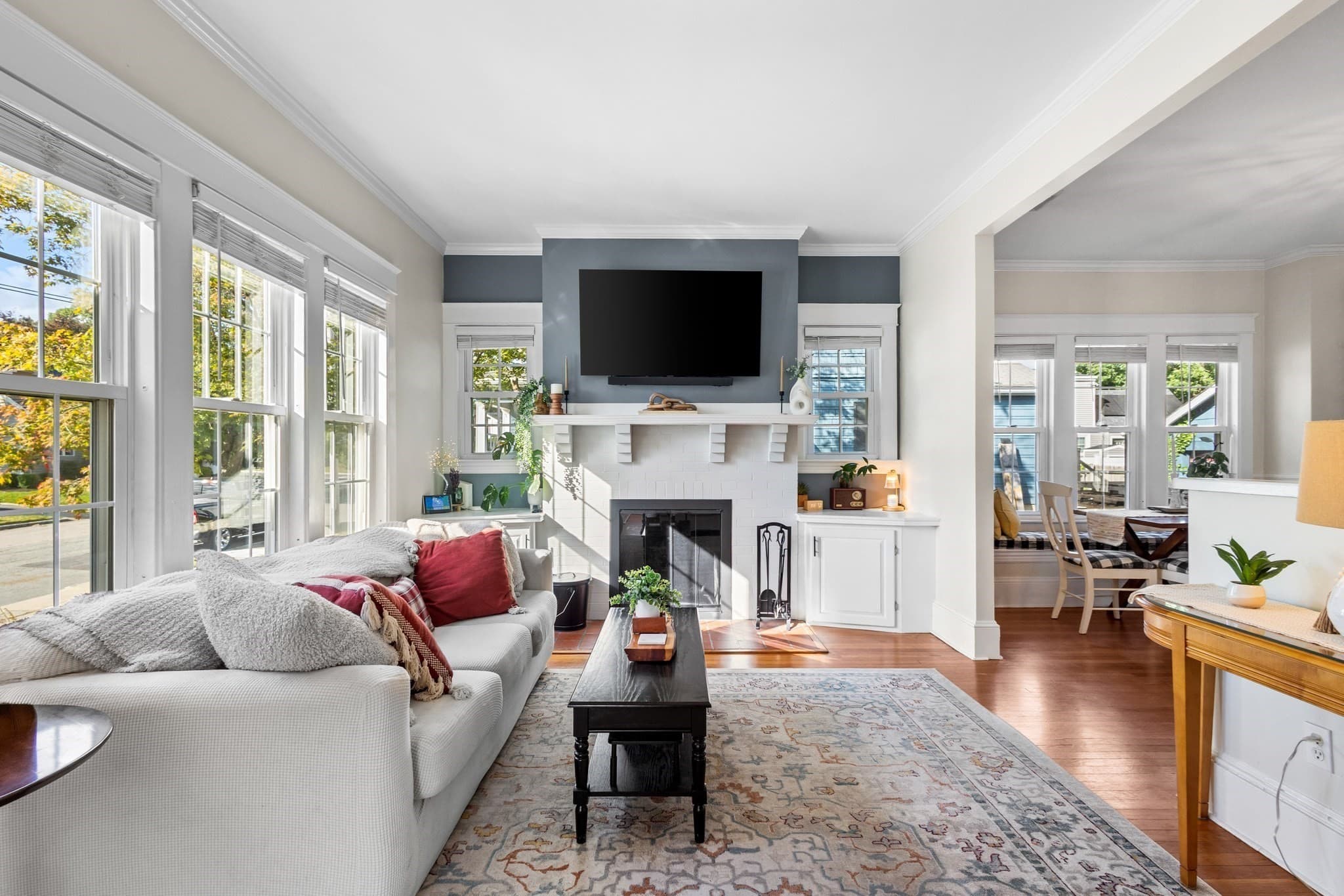 Single Family Residence at 1021 Ray St, Fall River MA 02720, Fall River, photo 13 of 41