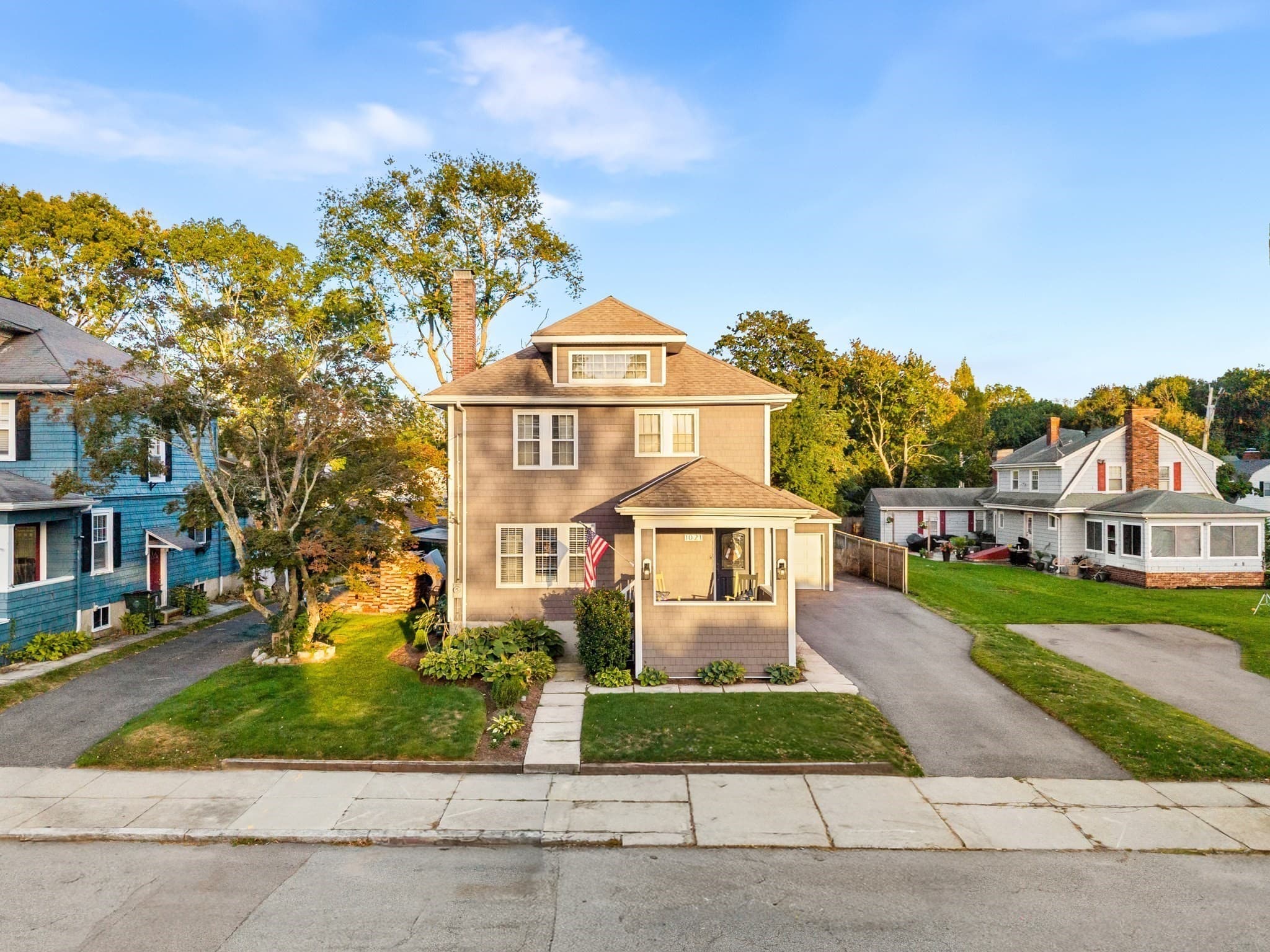 Single Family Residence at 1021 Ray St, Fall River MA 02720, Fall River, photo 3 of 41