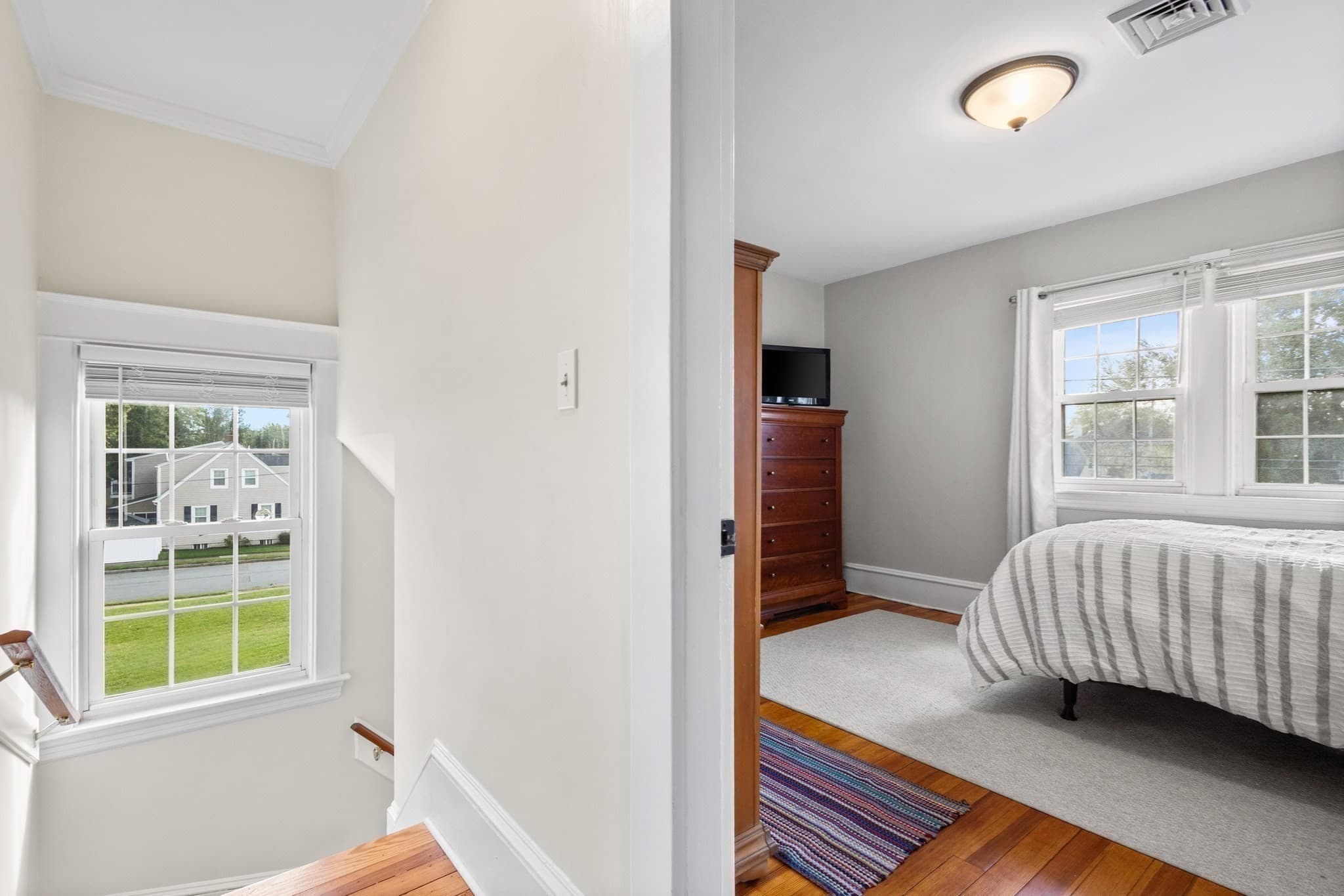 Single Family Residence at 1021 Ray St, Fall River MA 02720, Fall River, photo 30 of 41