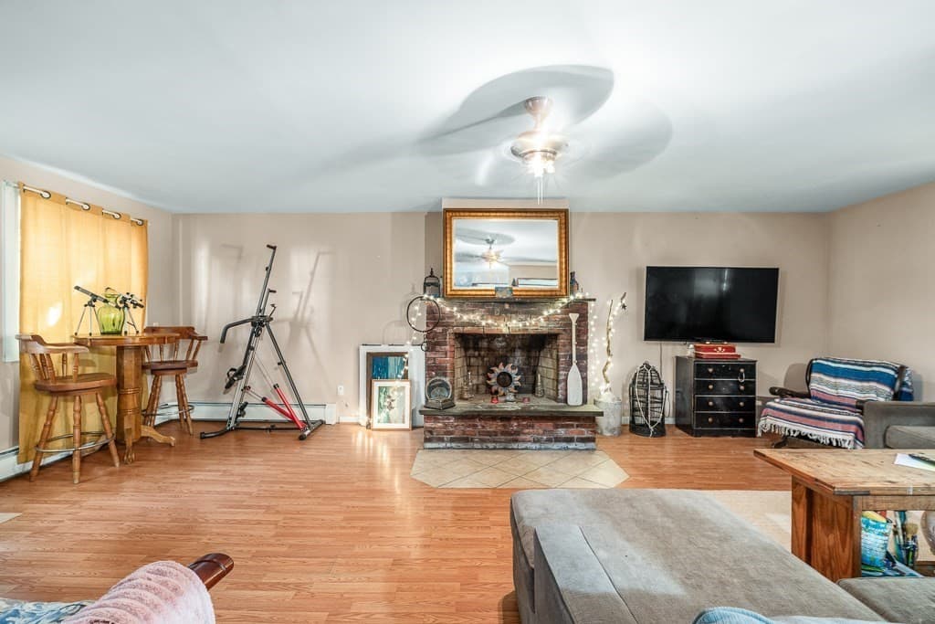 3 Family - 3 Units Side by Side at 368 Essex Avenue, Gloucester MA 01930, Gloucester, photo 24 of 41