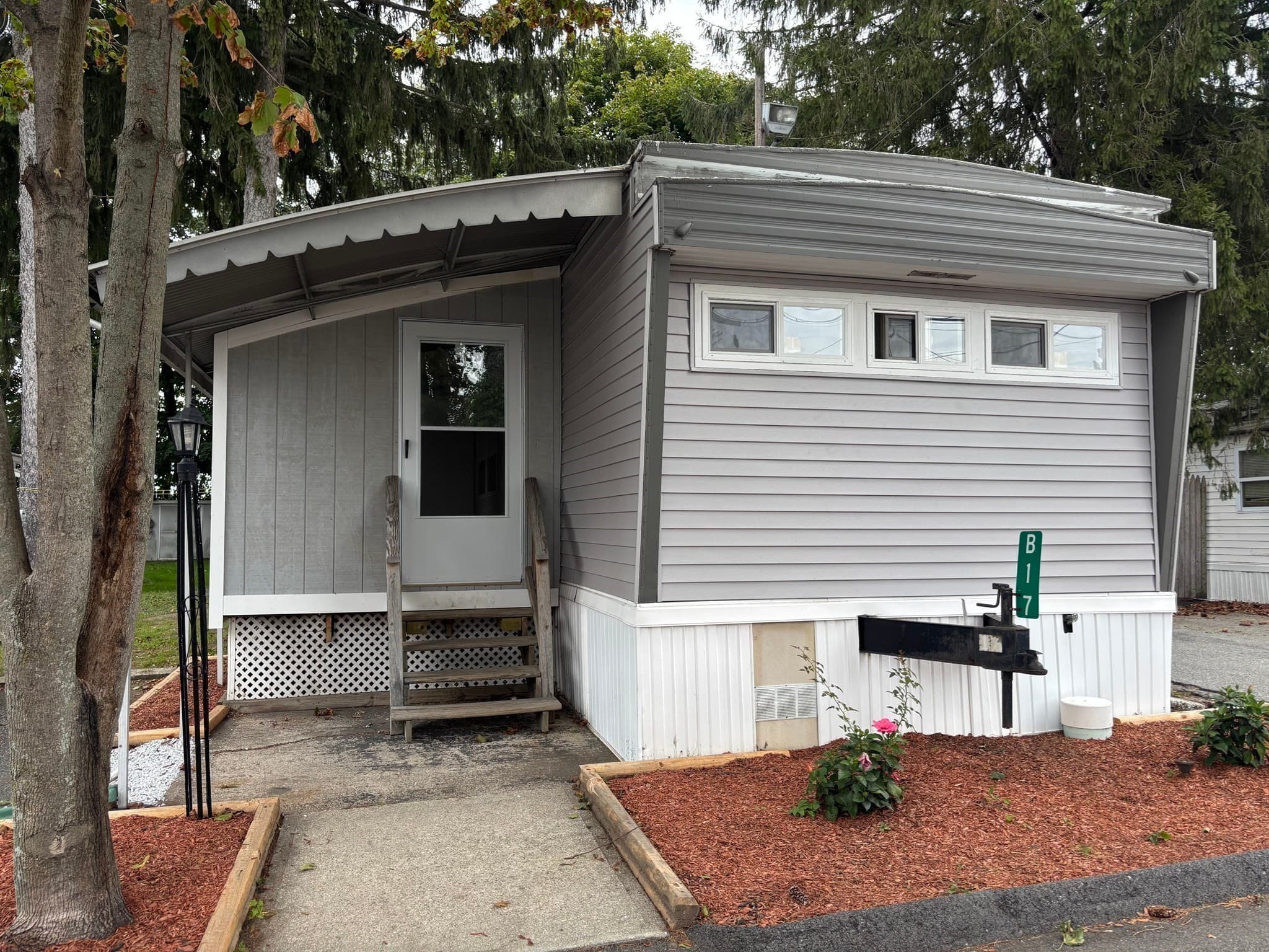 Mobile Home at 1346 Newport Ave # B17, Attleboro MA 02703, Attleboro, photo 24 of 27
