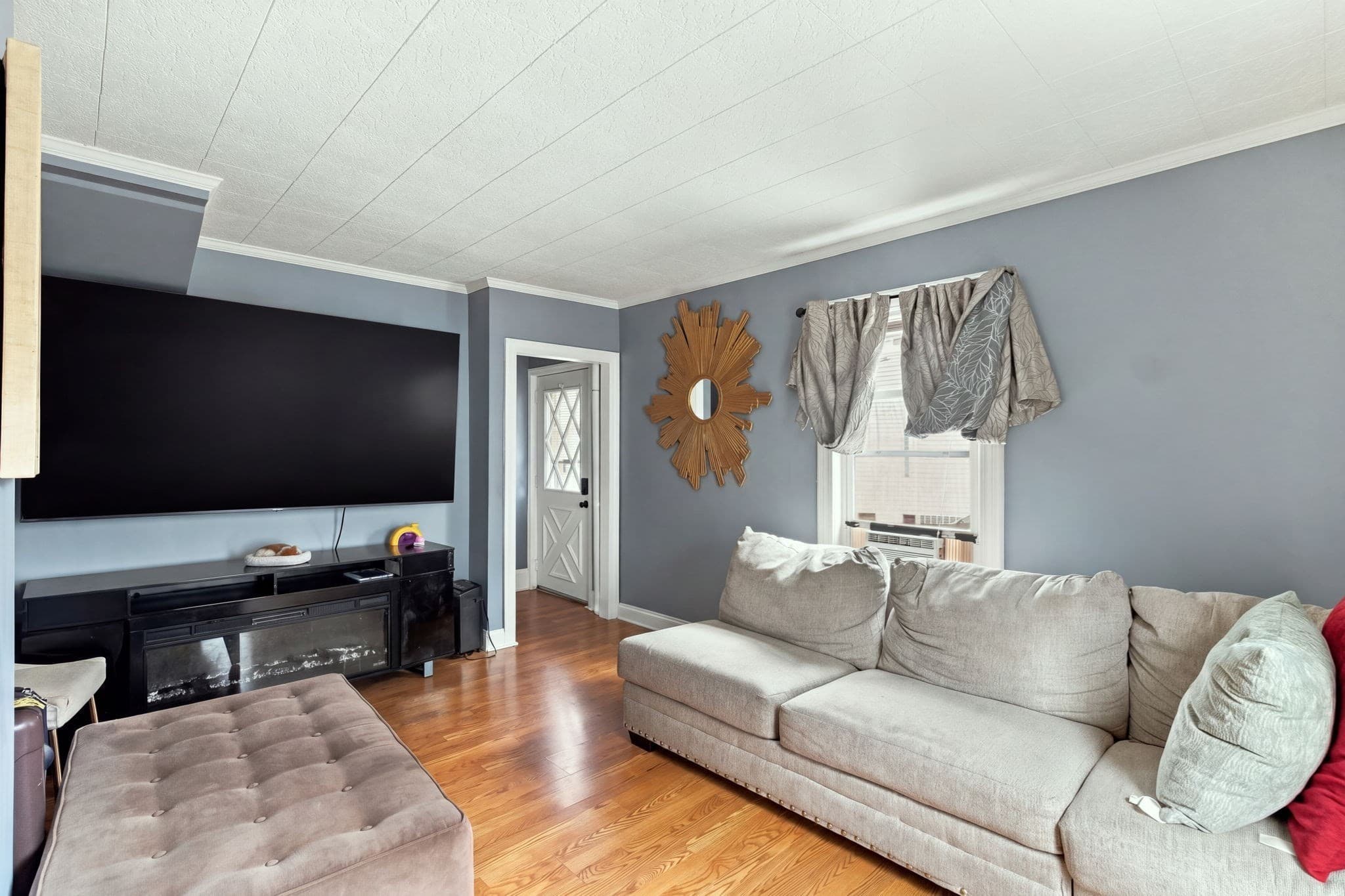 Single Family Residence at 5 Eden Ct, Attleboro MA 02703, Attleboro, photo 6 of 30