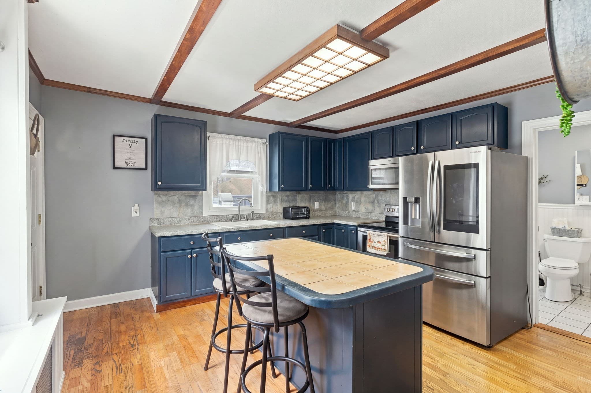 Single Family Residence at 5 Eden Ct, Attleboro MA 02703, Attleboro, photo 7 of 30