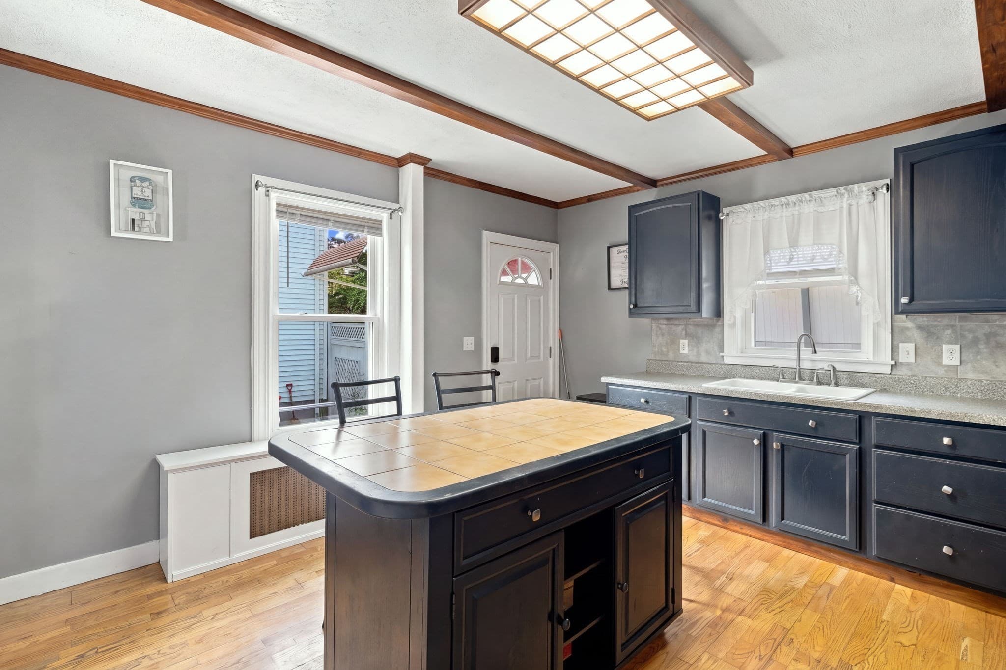 Single Family Residence at 5 Eden Ct, Attleboro MA 02703, Attleboro, photo 10 of 30