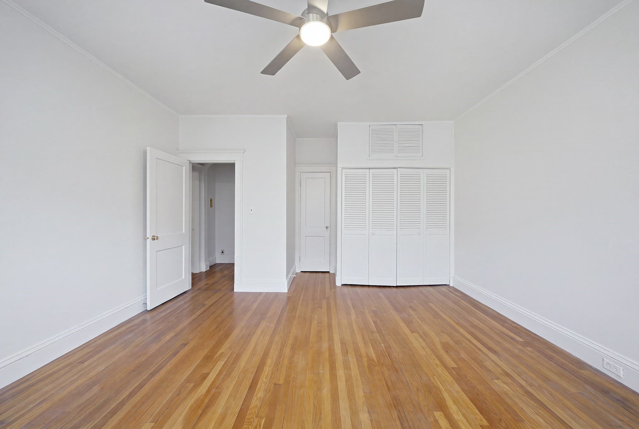 Condominium at 413 Washington Street # 4, Brookline MA 02446, Brookline, photo 7 of 16