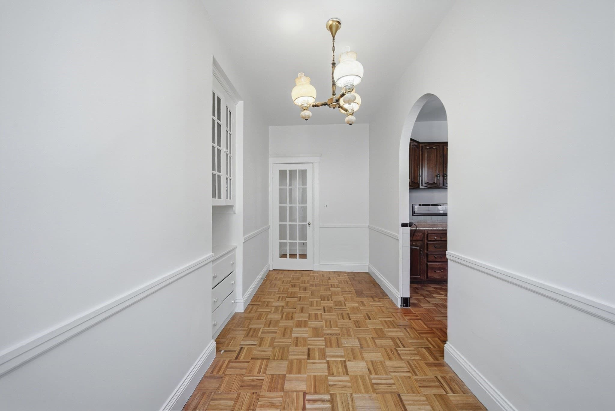 Condominium at 413 Washington Street # 4, Brookline MA 02446, Brookline, photo 9 of 16